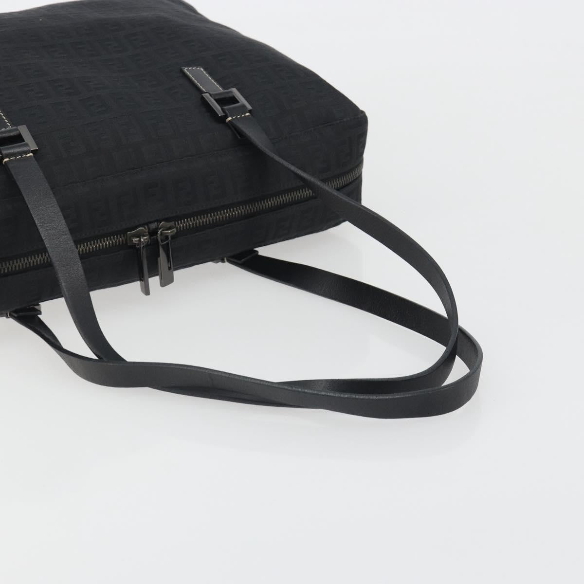 Fendi Shoulder Zucchino Canvas Black Canvas Shoulder Bag Bag (Pre-Owned)