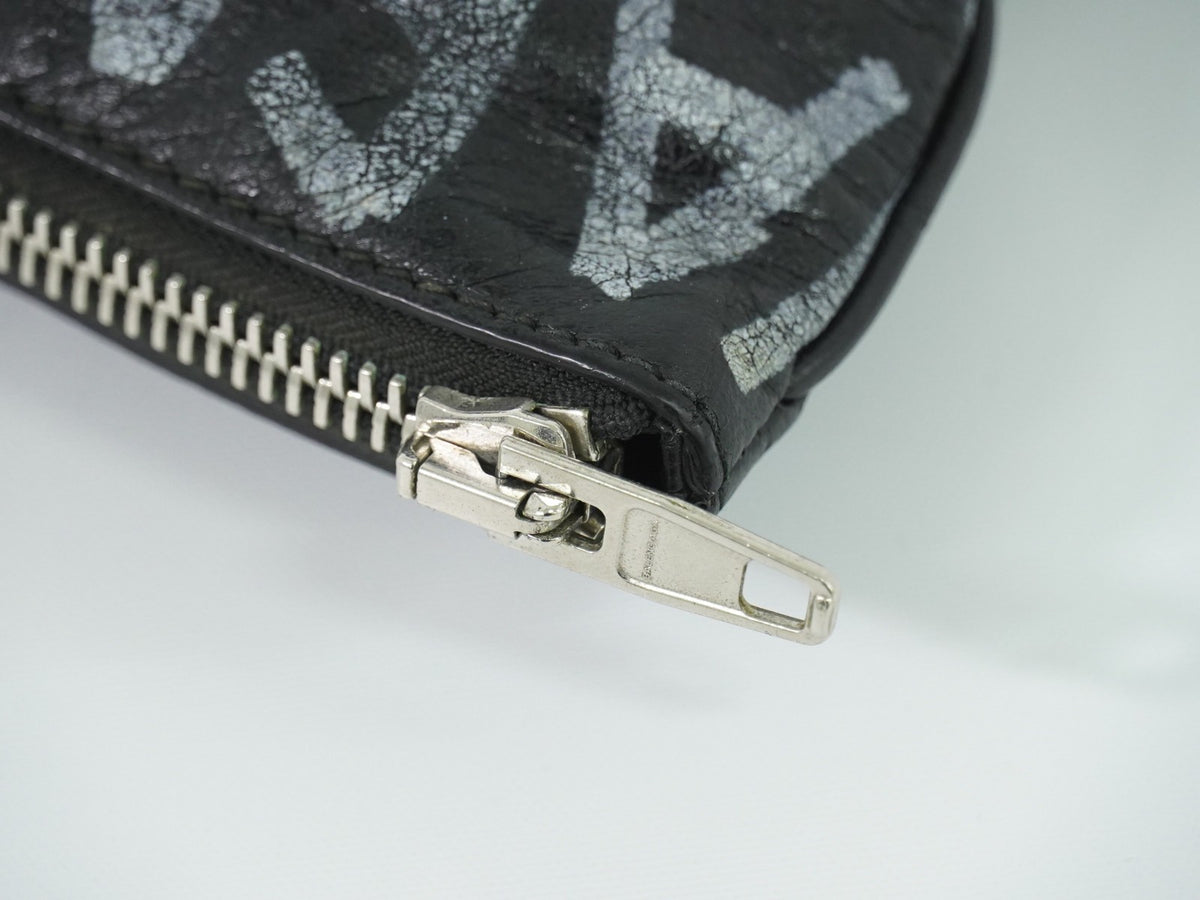 Balenciaga Graffiti Leather Black Leather Clutche & Pouche Bag (Pre-Owned)