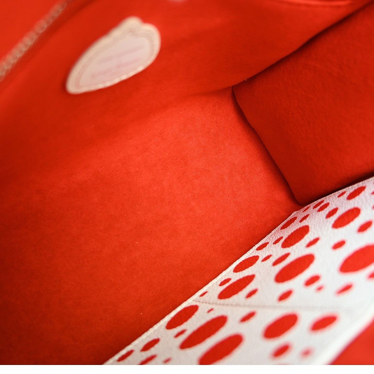 Louis Vuitton Onthego Tote Yayoi Kusama Infinity Dots Monogram Empreinte Giant Red Leather Tote Bag Bag (Pre-Owned)