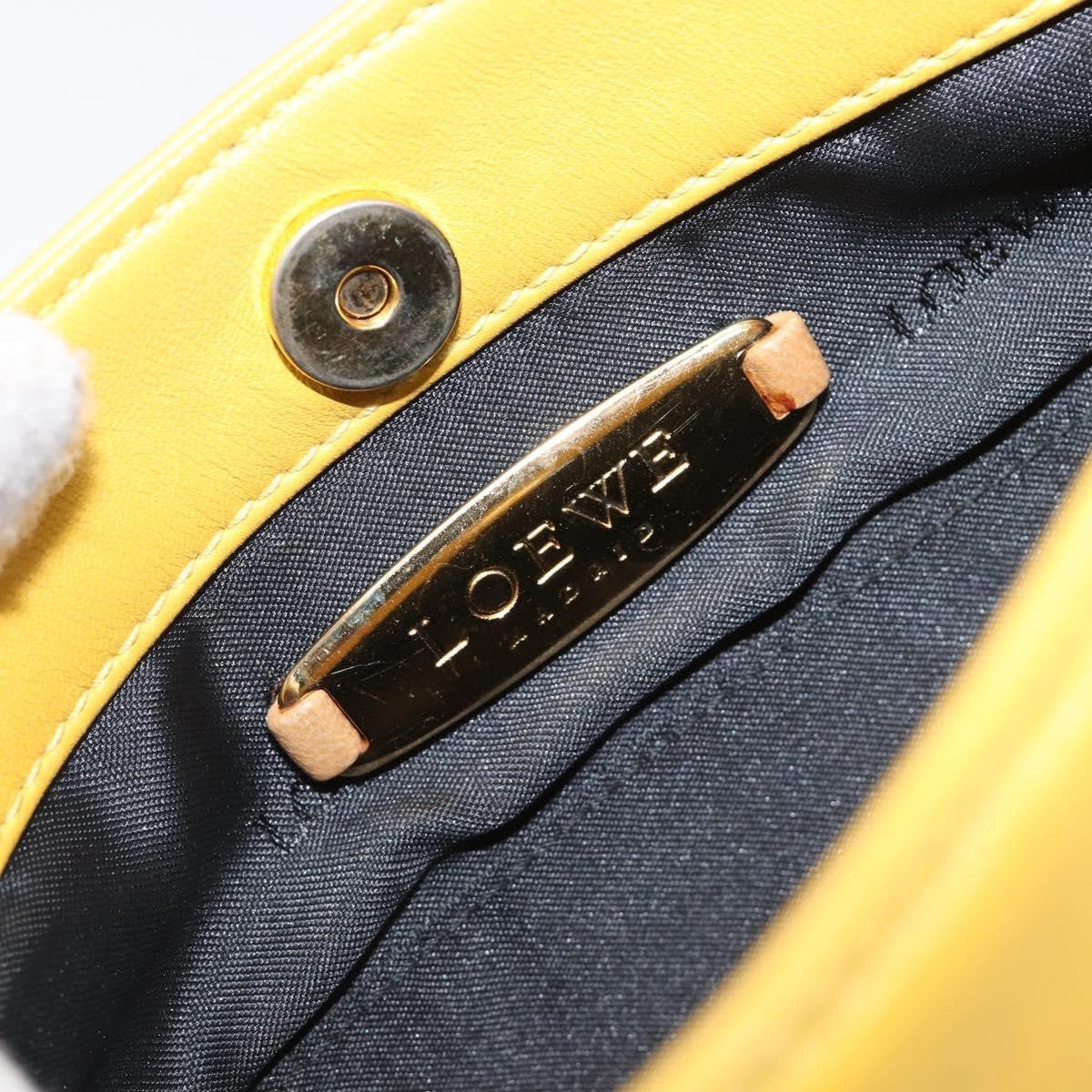Loewe Shoulder Bag Leather Yellow Leather Shoulder Bag Bag (Pre-Owned)