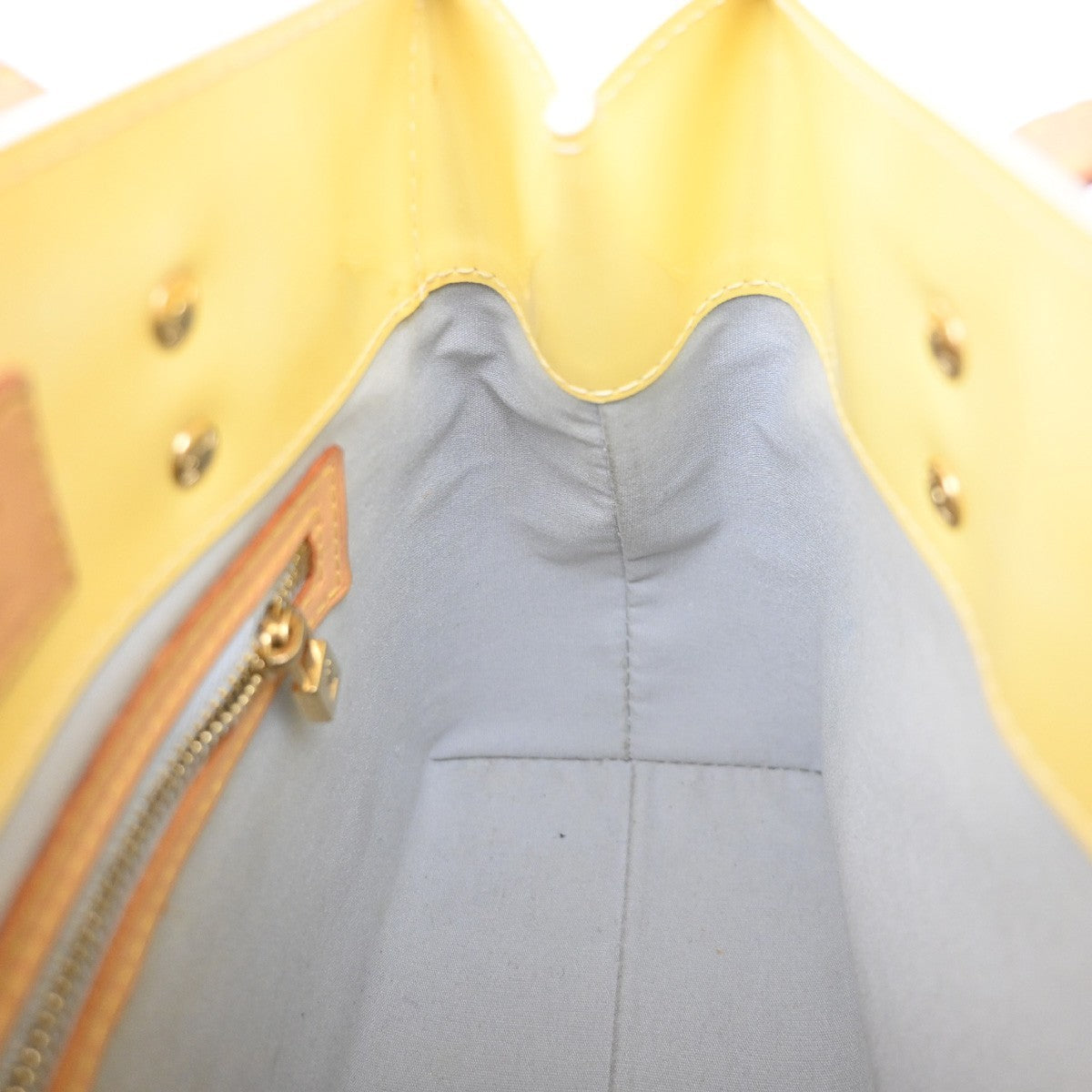Louis Vuitton Robert Wilson Reade Vernis Yellow Patent_Leather Tote Bag Bag (Pre-Owned)