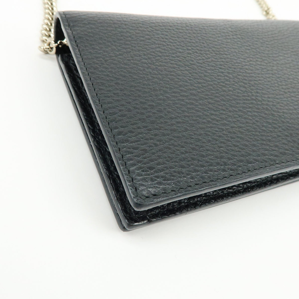 Gucci Betty Chain Wallet (Outlet) Leather Black Leather Crossbody Bag Bag (Pre-Owned)