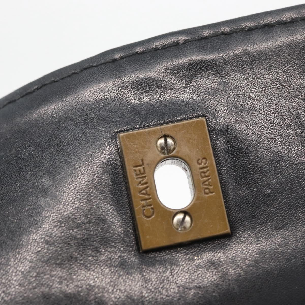 Chanel Chanel Matelassé Cuir Noir Black Leather Black Leather Handbag (Pre-Owned)