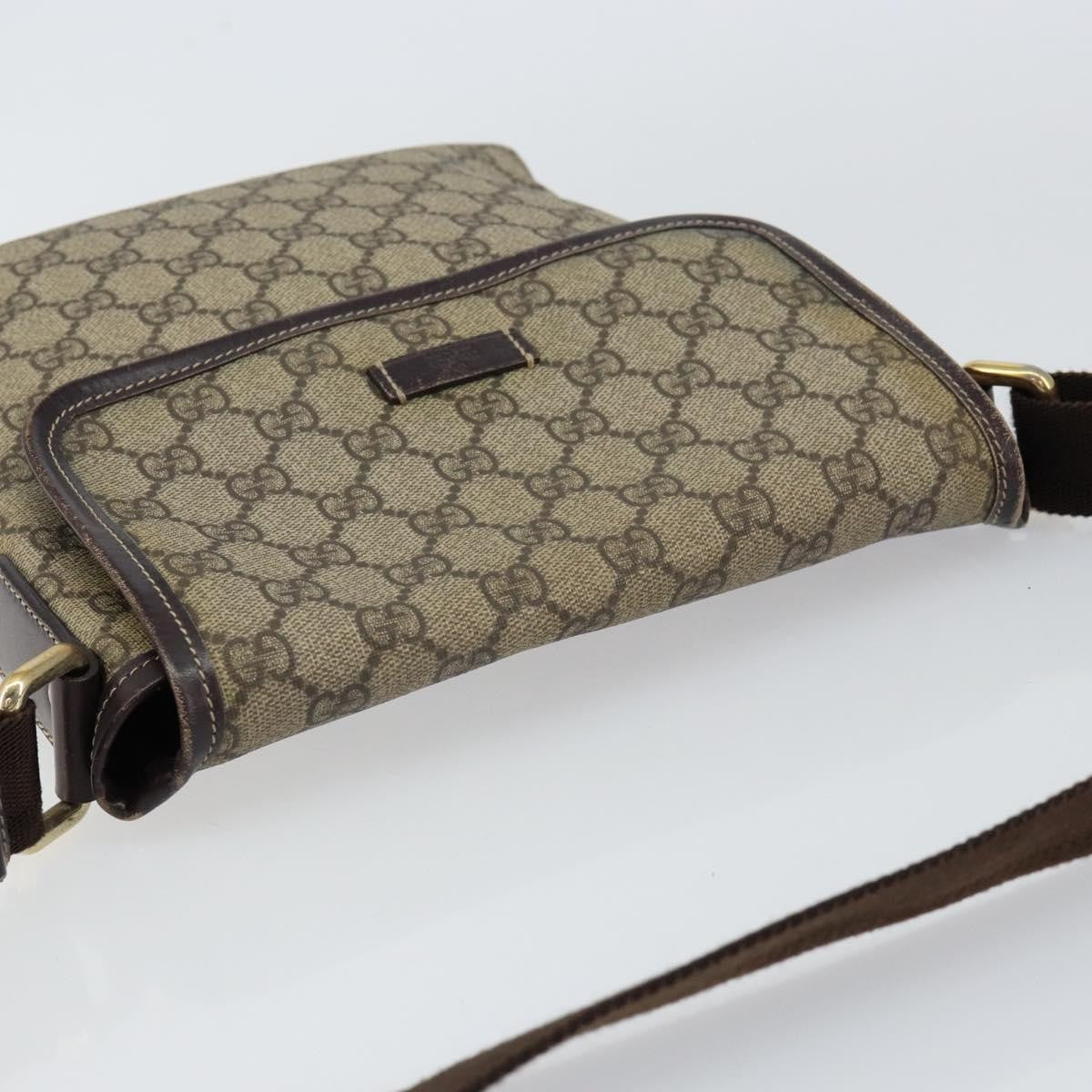 Gucci Flap Messenger Gg Coated Canvas Beige Pvc Shoulder Bag Bag (Pre-Owned)