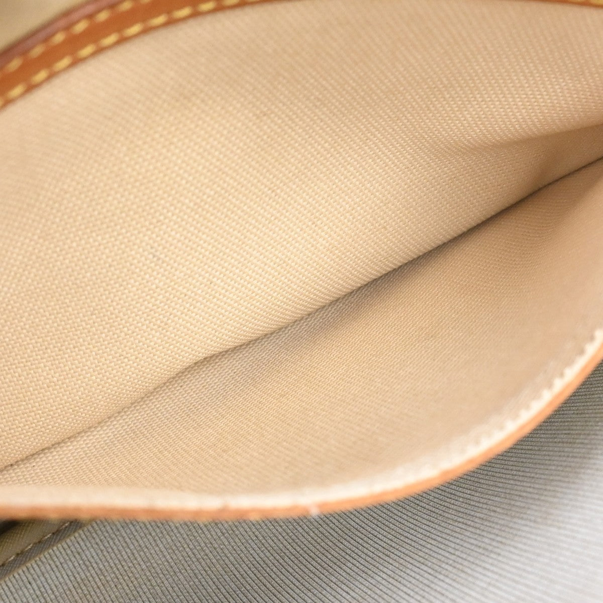 Louis Vuitton Reporter Monogram Brown Canvas Shoulder Bag Bag (Pre-Owned)