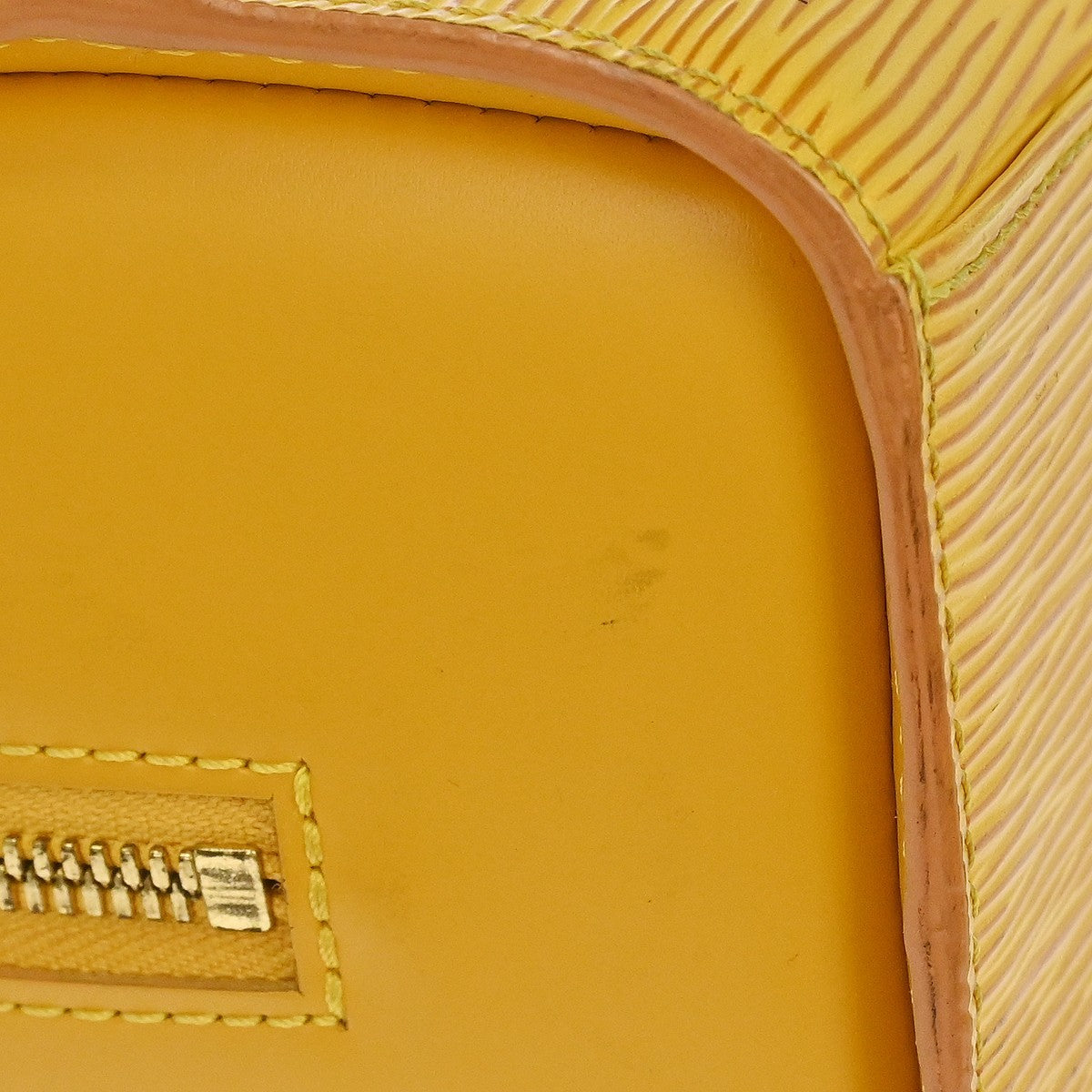 Louis Vuitton Pont Neuf Epi Yellow Leather Handbag (Pre-Owned)