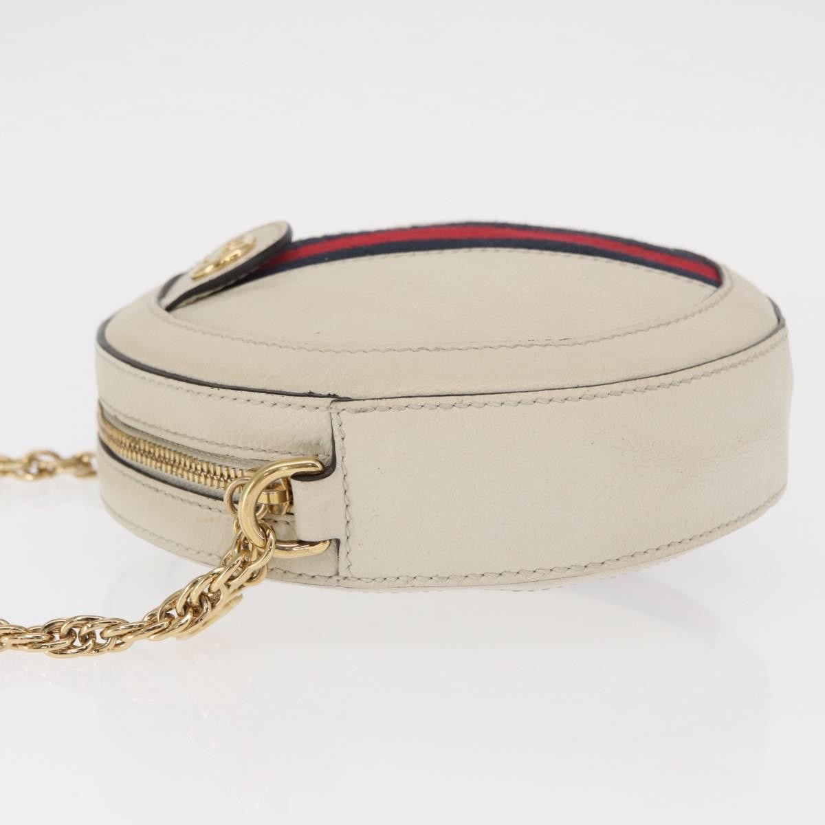Gucci Gg Marmont Matelasse Leather White Leather Shoulder Bag Bag (Pre-Owned)