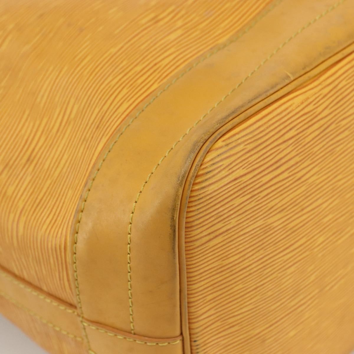 Louis Vuitton Noe Epi Leather Yellow Leather Shoulder Bag Bag (Pre-Owned)