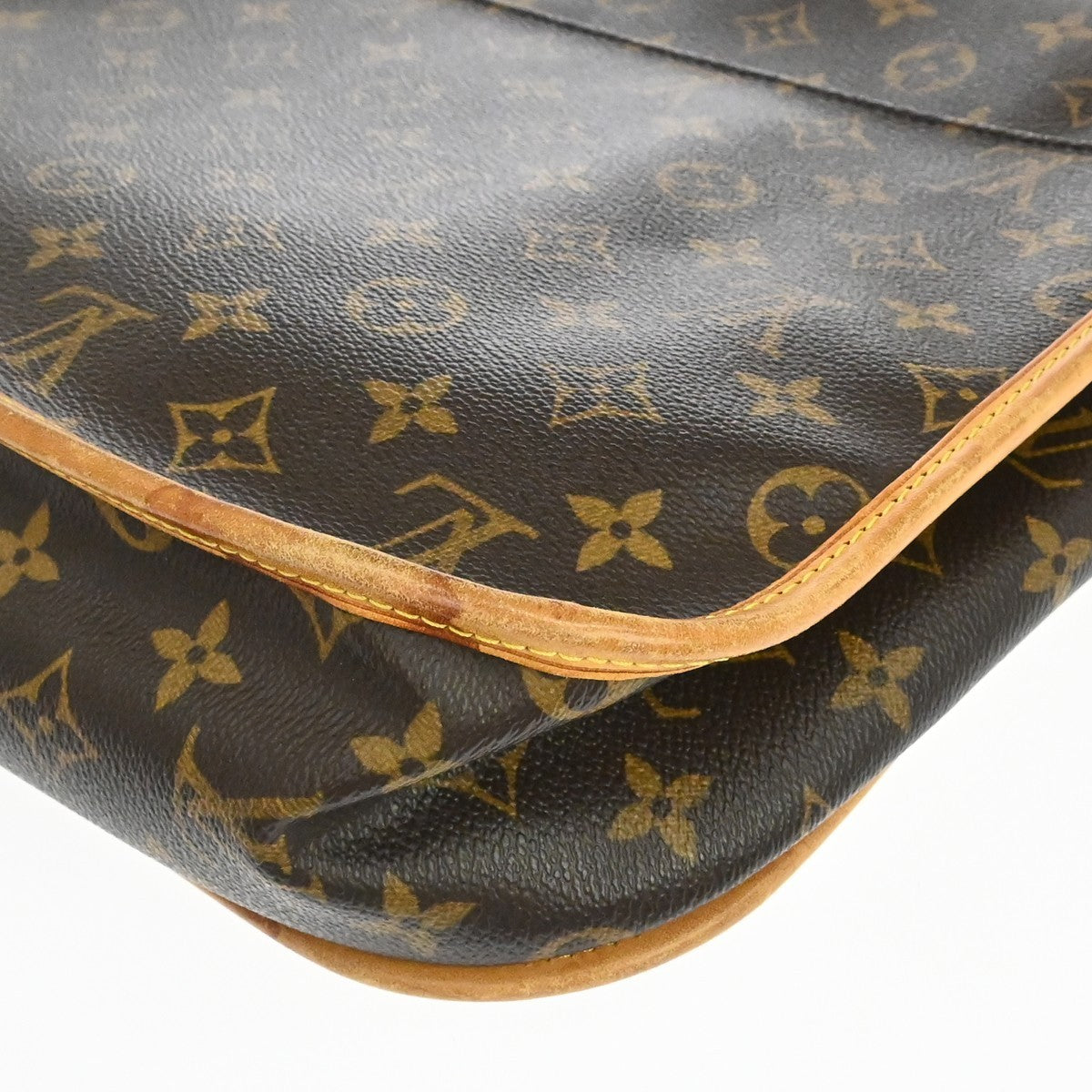 Louis Vuitton Bosphore Messenger Monogram Canvas Brown Canvas Handbag (Pre-Owned)