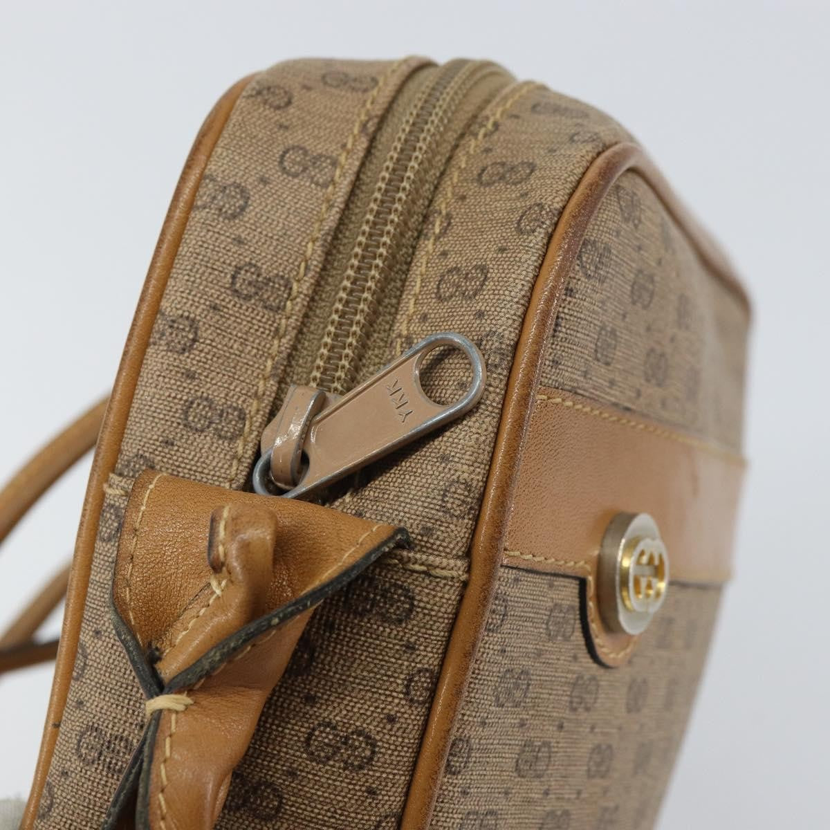 Gucci Micro Gg Supreme Gg Canvas Beige Pvc Shoulder Bag Bag (Pre-Owned)
