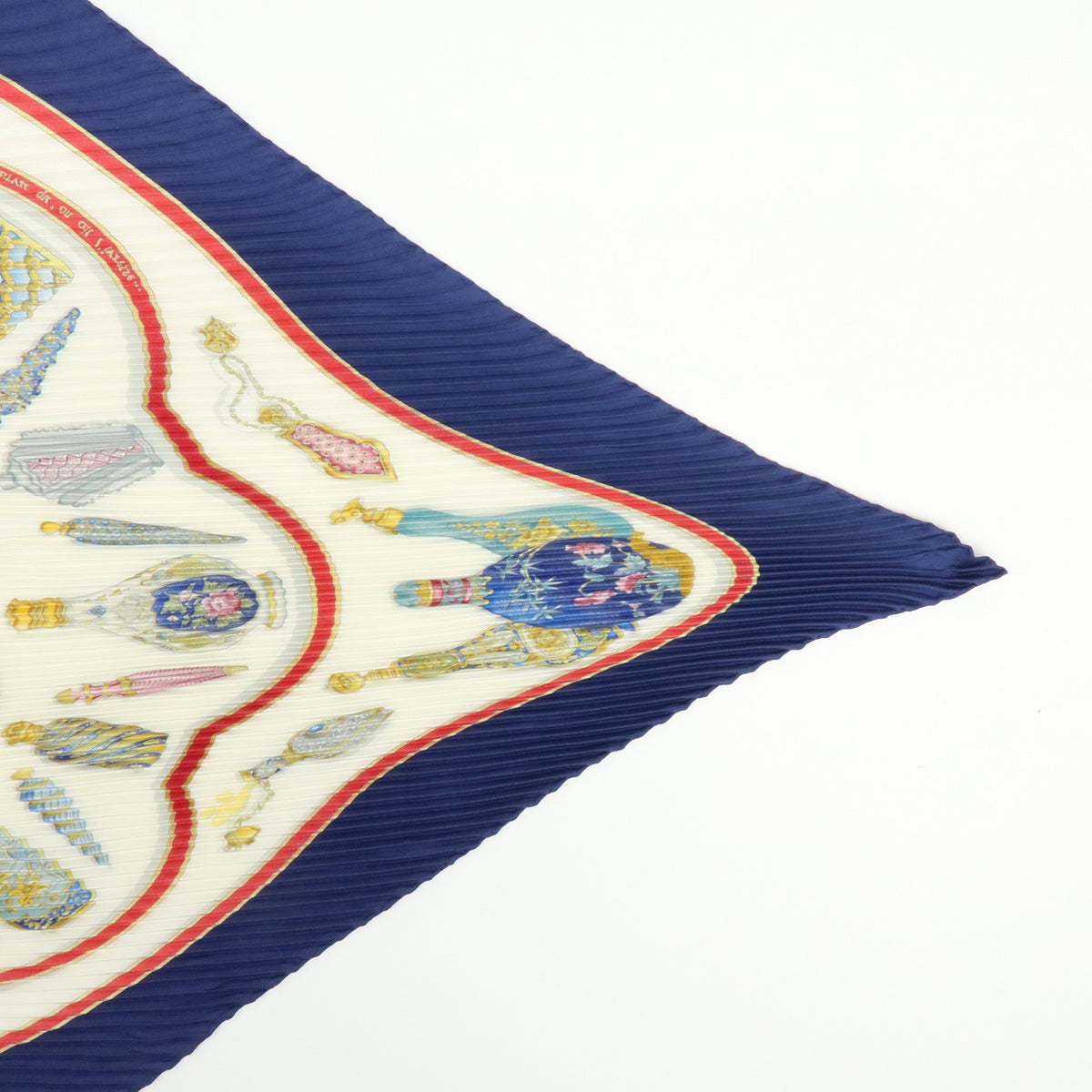 Hermes Carré 90 Pleated Silk Navy Silk Scarve & Shawl Accessory (Pre-Owned)