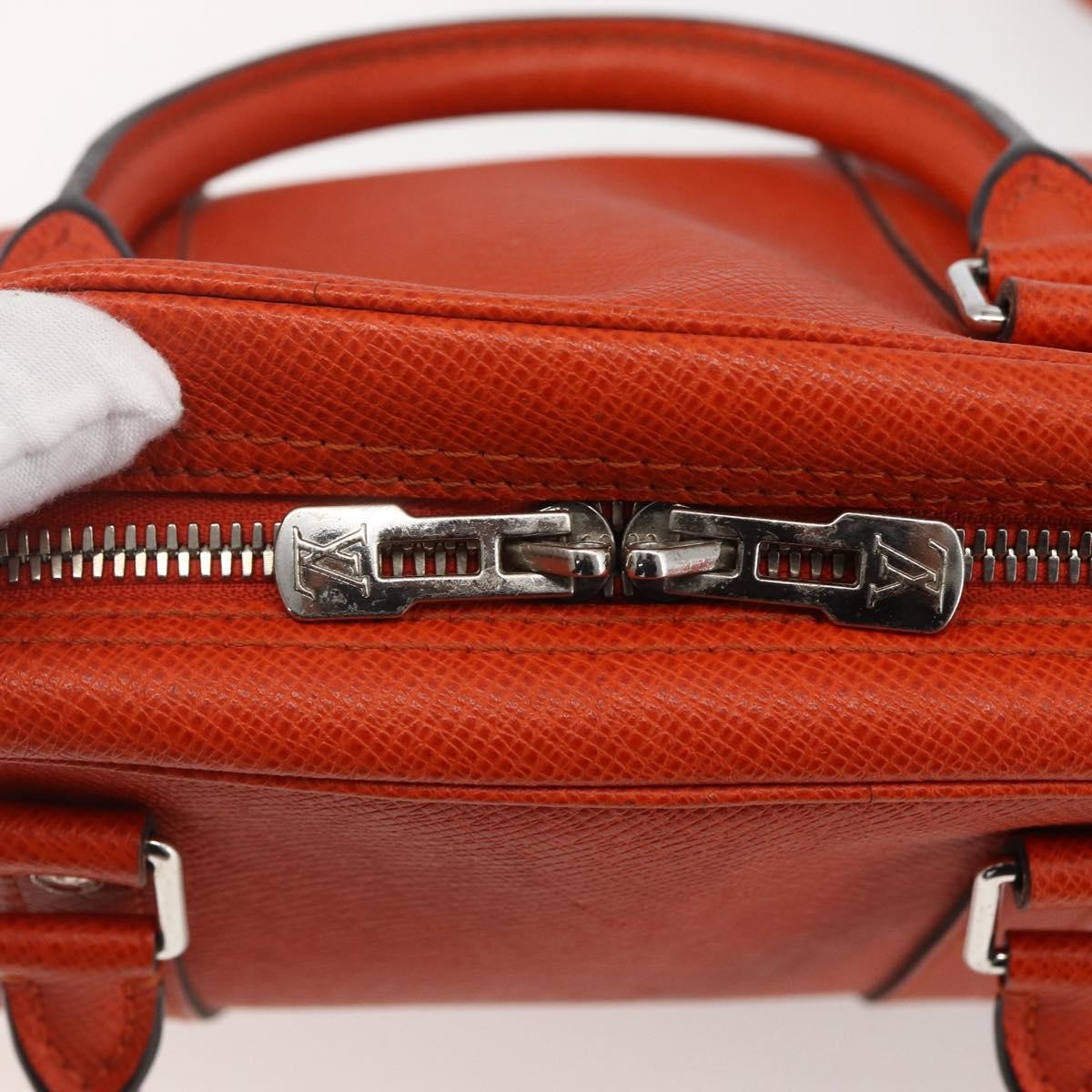 Louis Vuitton Porte-Documents Voyage Taiga Leather Orange Leather Briefcase Bag (Pre-Owned)