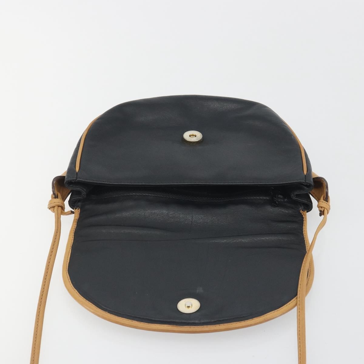 Celine Vintage Leather Black Leather Shoulder Bag Bag (Pre-Owned)