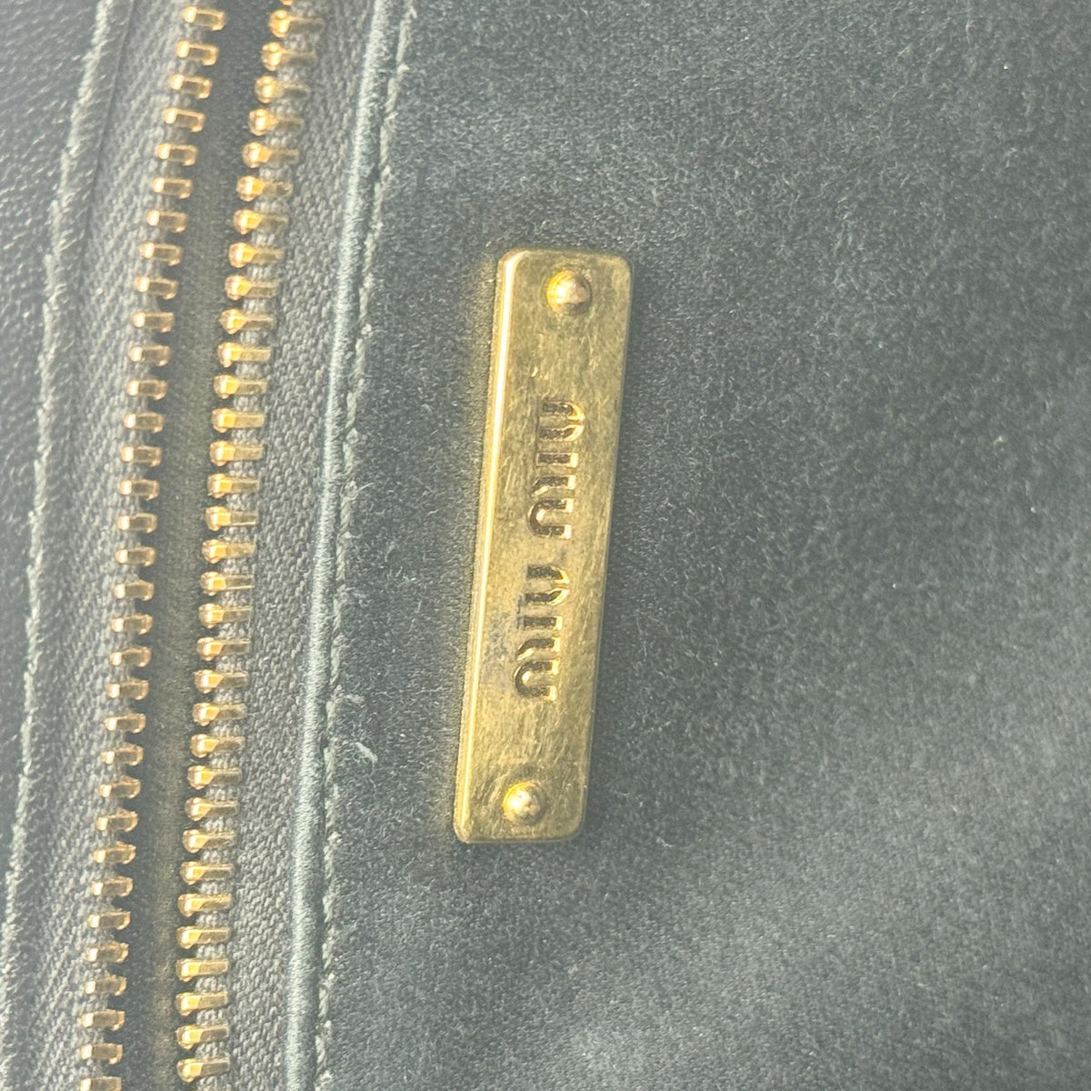 Miu Miu Confidential Matelasse Leather Black Leather Crossbody Bag Bag (Pre-Owned)
