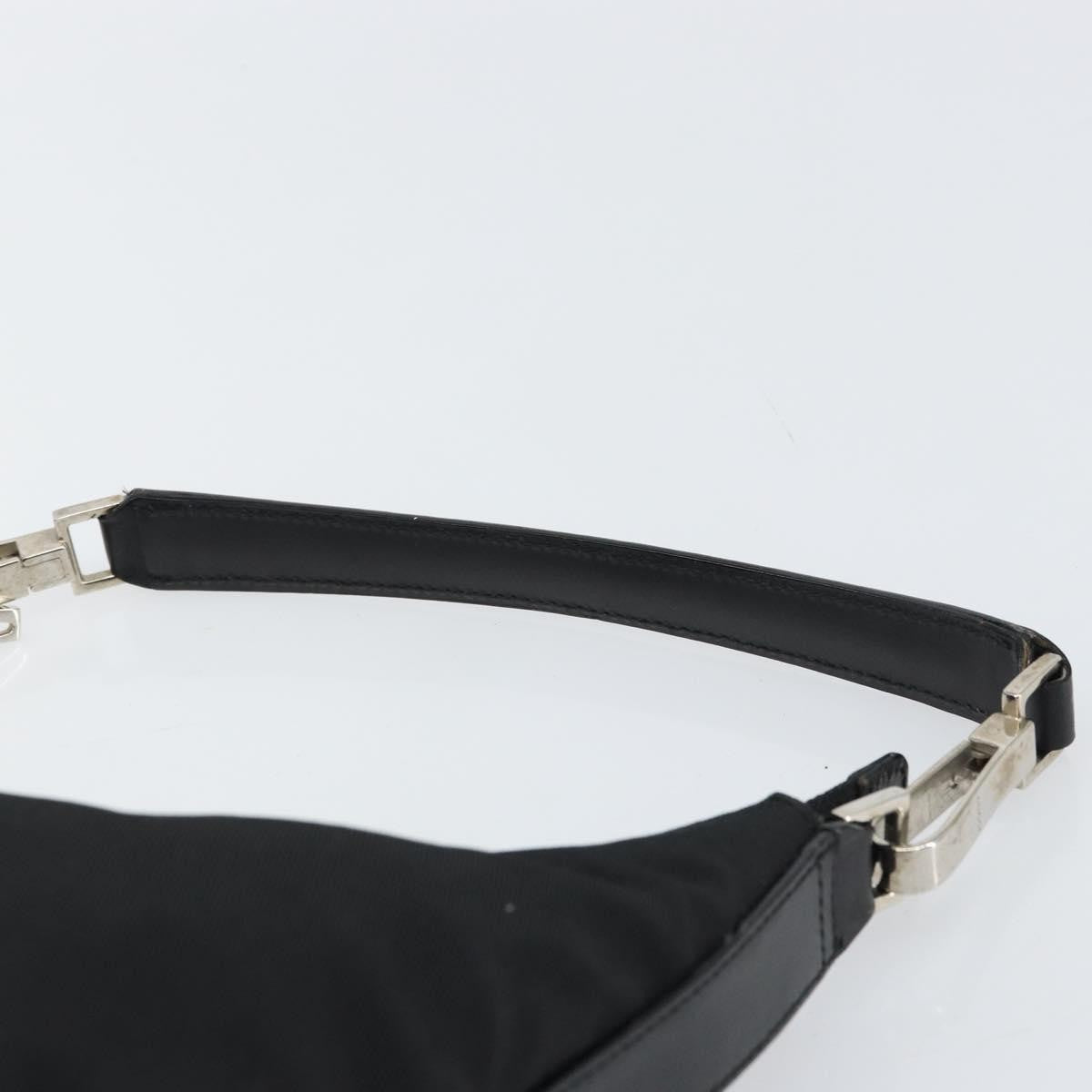 Gucci Zip Hobo Nylon Black Nylon Shoulder Bag Bag (Pre-Owned)