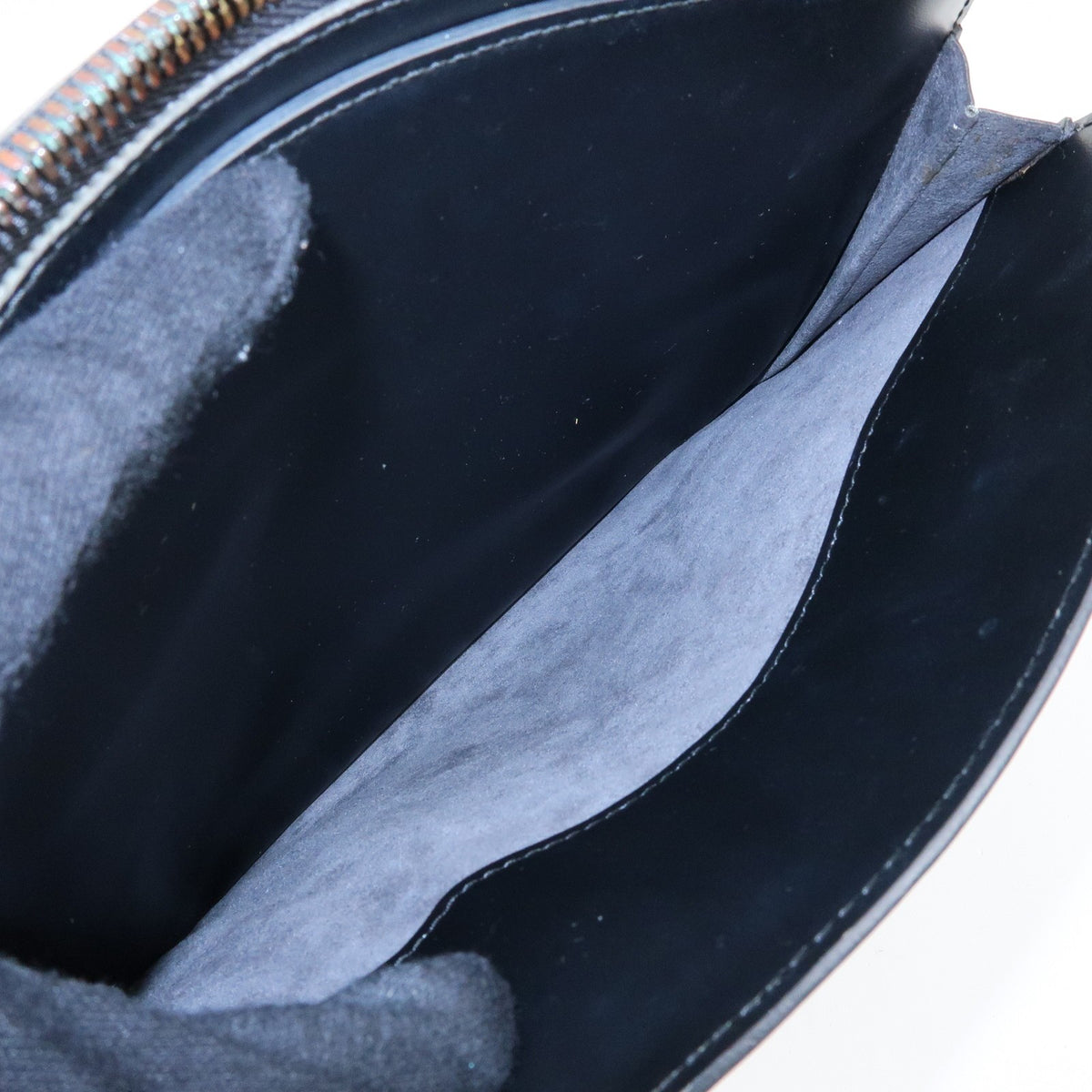 Louis Vuitton Pont Neuf Epi Leather Black Leather Handbag (Pre-Owned)