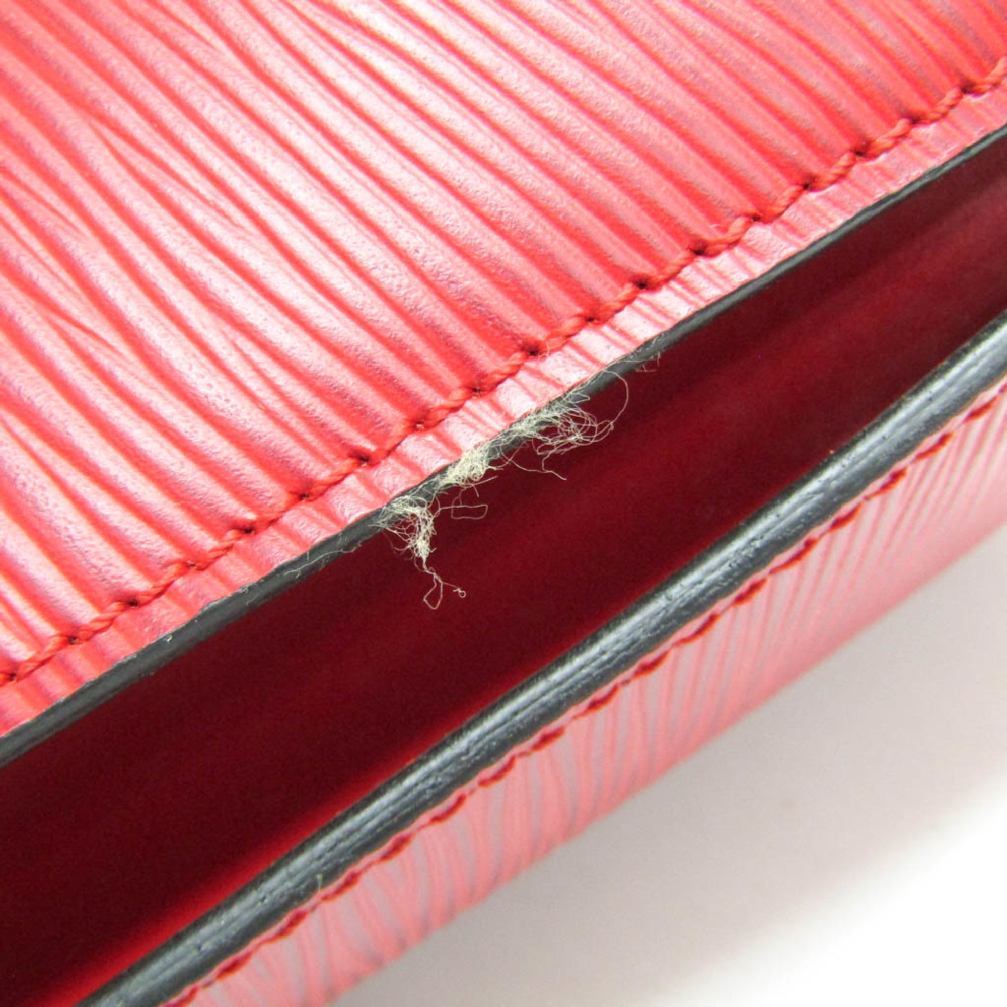 Louis Vuitton Cluny Epi Leather Red Leather Shoulder Bag Bag (Pre-Owned)