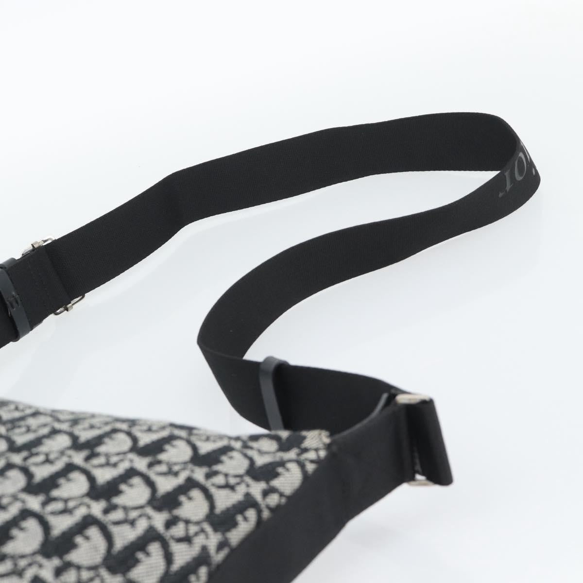 Christian Dior Vintage Trotter Messenger Diorissimo Canvas Black Canvas Shoulder Bag Bag (Pre-Owned)