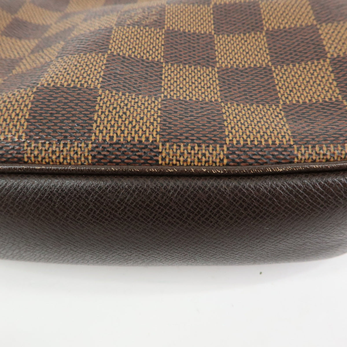 Louis Vuitton Trousse Make Up Damier Brown Canvas Clutche & Pouche Bag (Pre-Owned)
