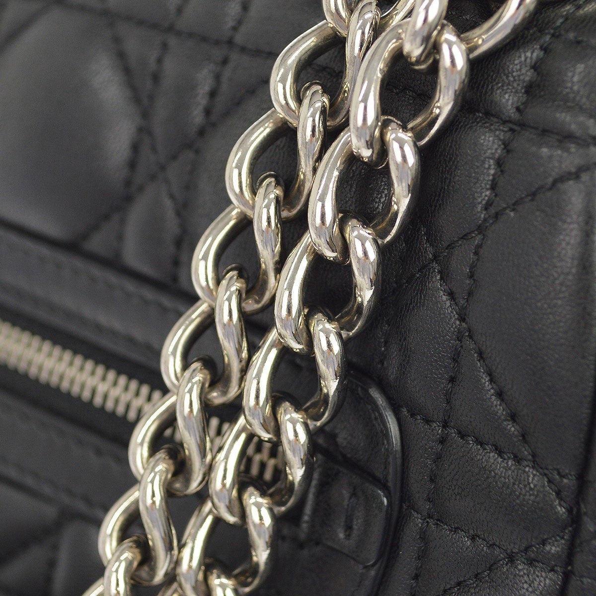 Christian Dior Black Cannage Leather Black Leather Shoulder Bag Bag (Pre-Owned)