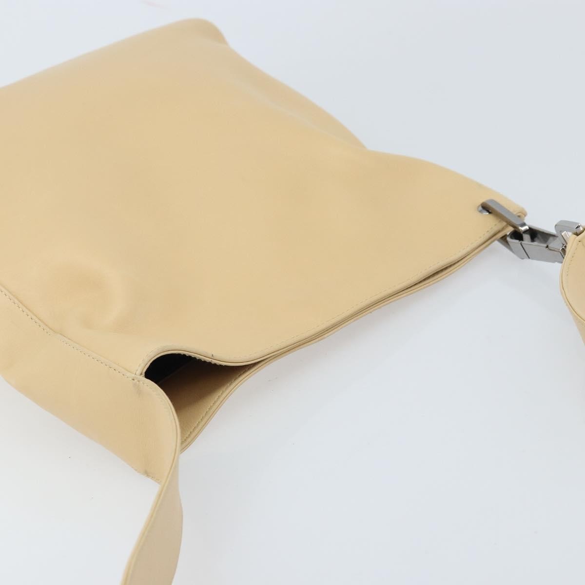 Gucci Vintage Leather Beige Leather Shoulder Bag Bag (Pre-Owned)