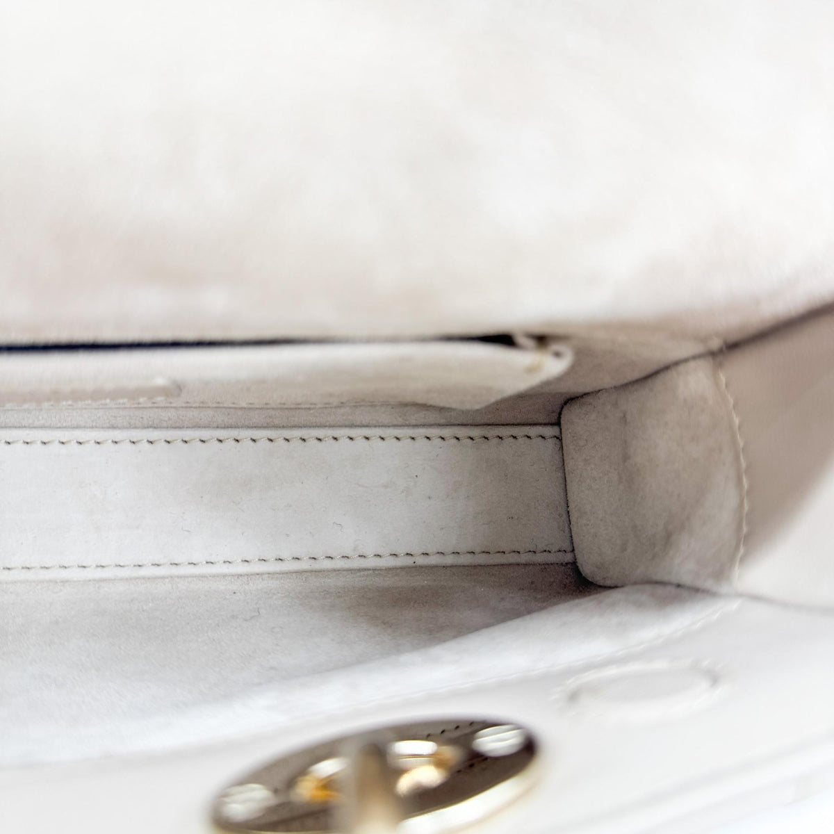Christian Dior Lady D-Joy Cannage Quilt Lambskin Beige Leather Handbag (Pre-Owned)