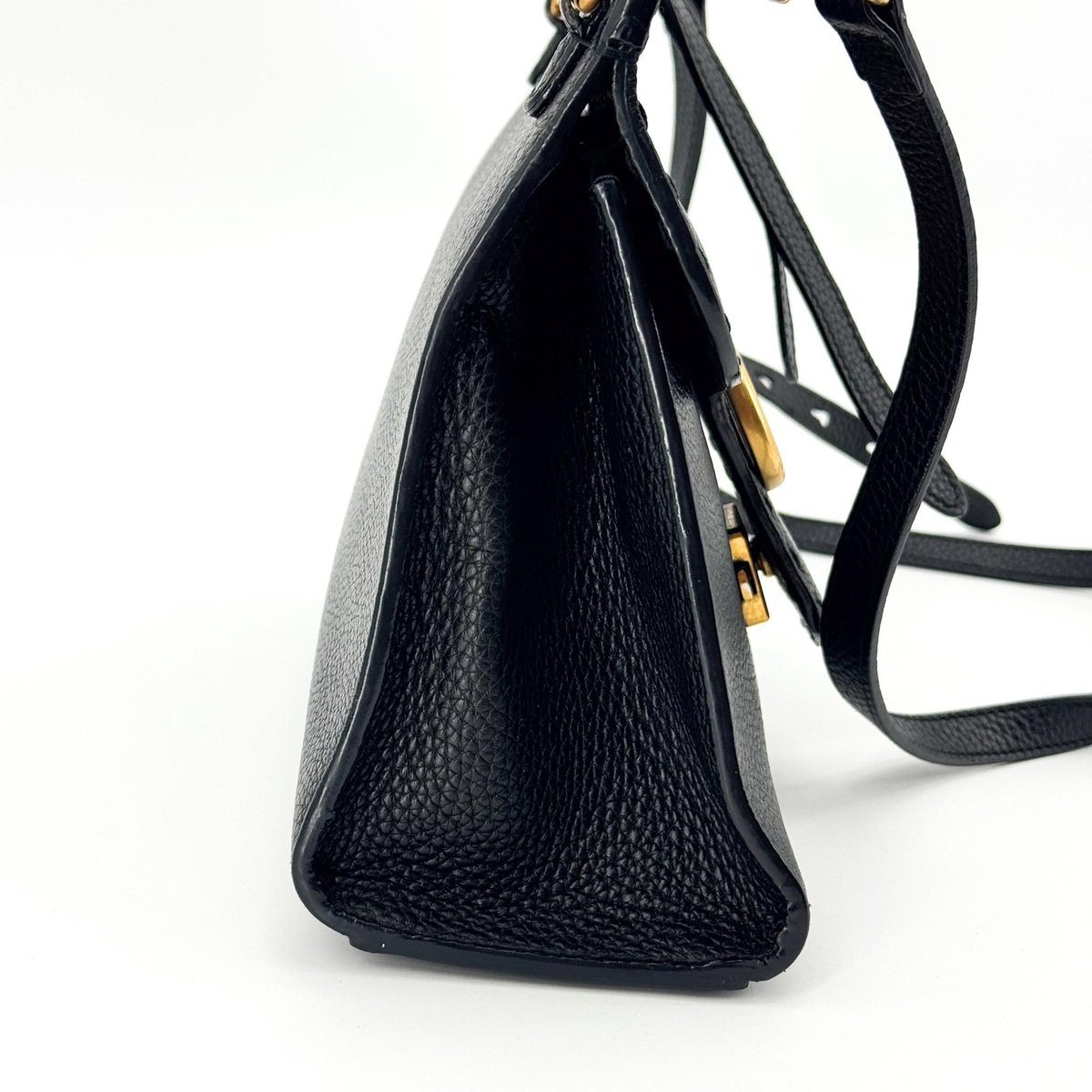 Gucci Gg Marmont Top Handle Leather Black Leather Handbag (Pre-Owned)