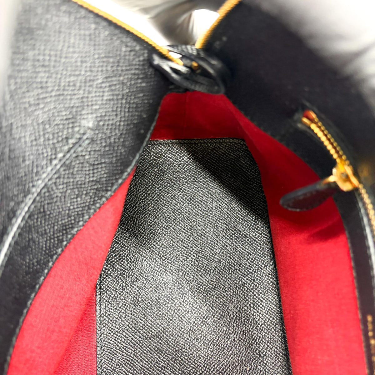 Balenciaga Logo Ville Leather Black Leather Handbag (Pre-Owned)