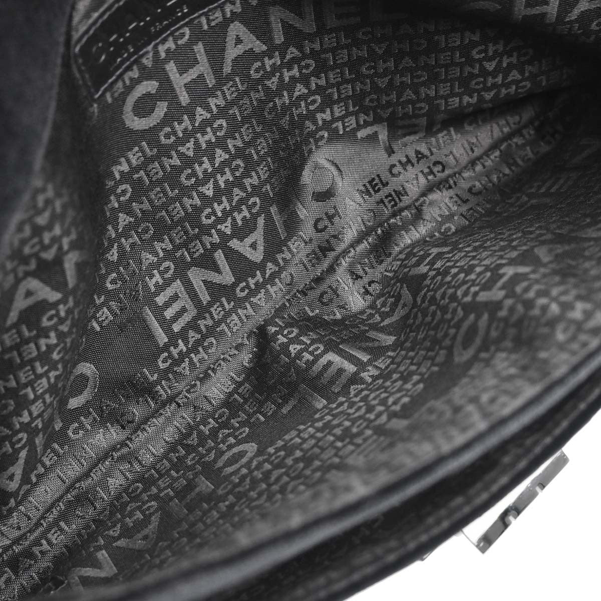 Chanel Giant Mademoiselle Lock Chain Velvet Black Velvet Shoulder Bag Bag (Pre-Owned)