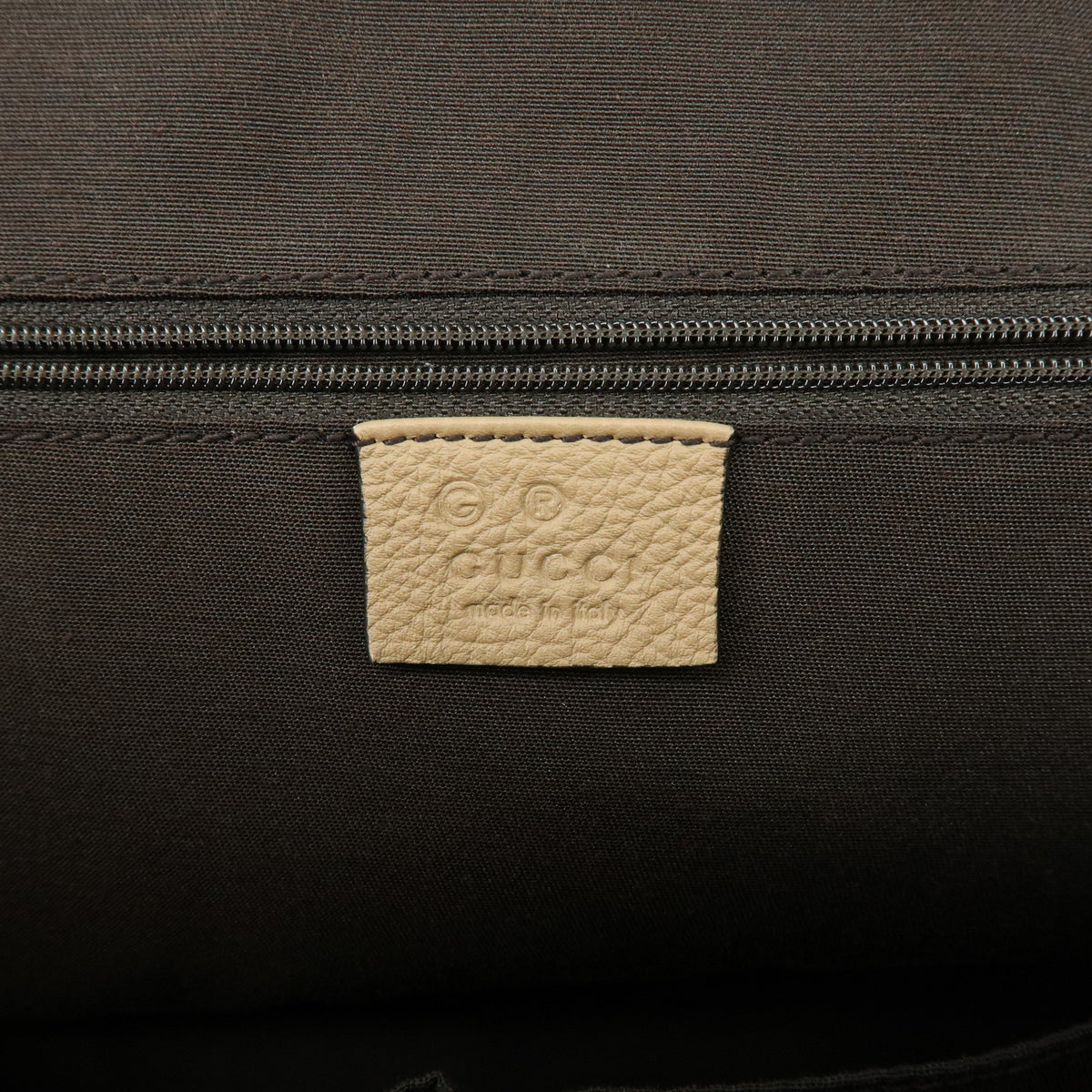 Gucci Lady Dollar Dome Satchel Leather Beige Leather Handbag (Pre-Owned)