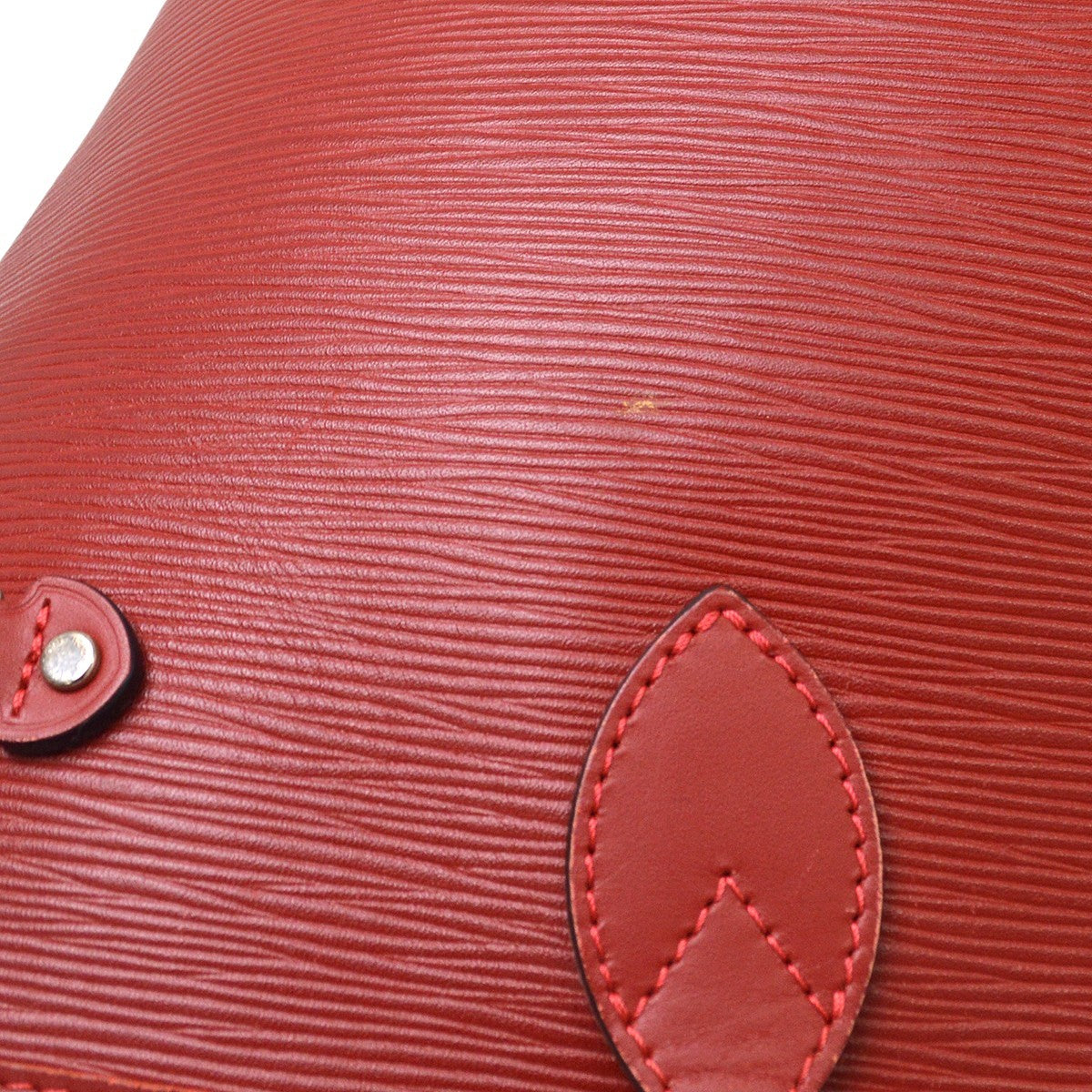 Louis Vuitton Neverfull Tote Epi Leather Red Leather Tote Bag Bag (Pre-Owned)