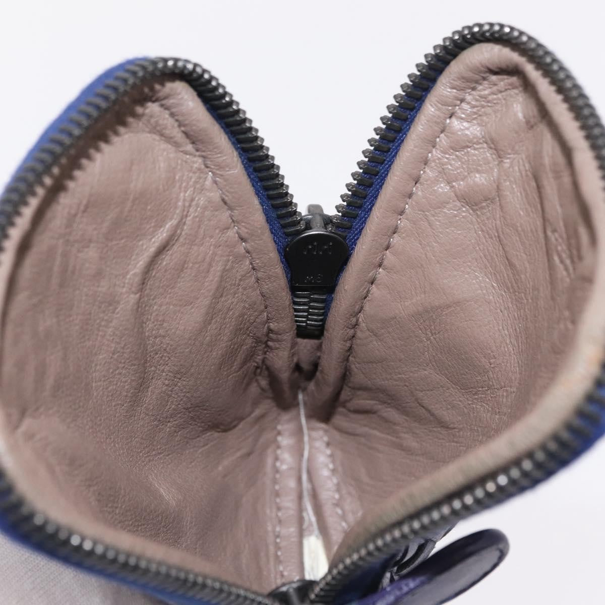 Bottega Veneta Zip Around Intrecciato Nappa Navy Leather Handbag (Pre-Owned)
