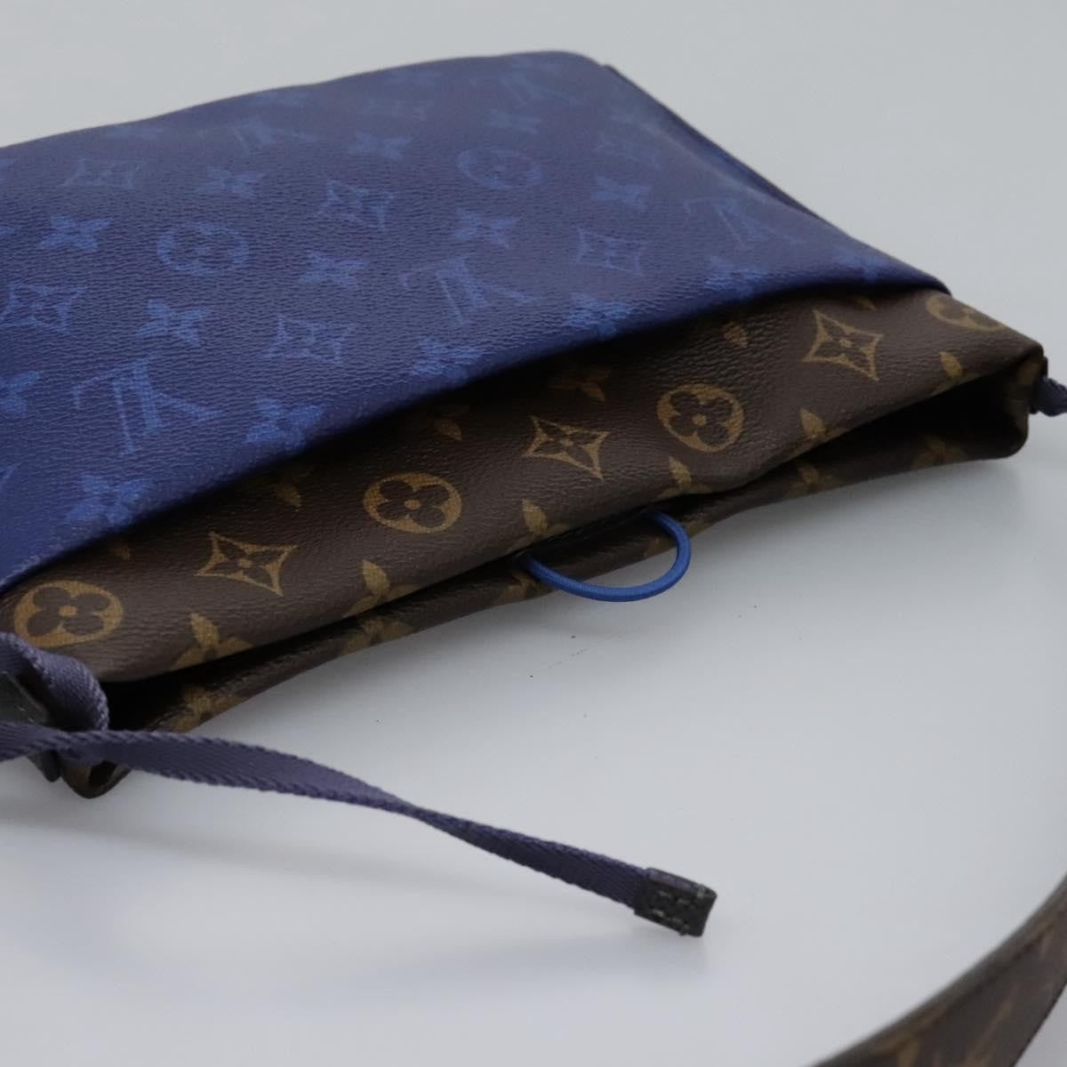 Louis Vuitton Outdoor Limited Edition Monogram Pacific Canvas Blue Canvas Shoulder Bag Bag (Pre-Owned)
