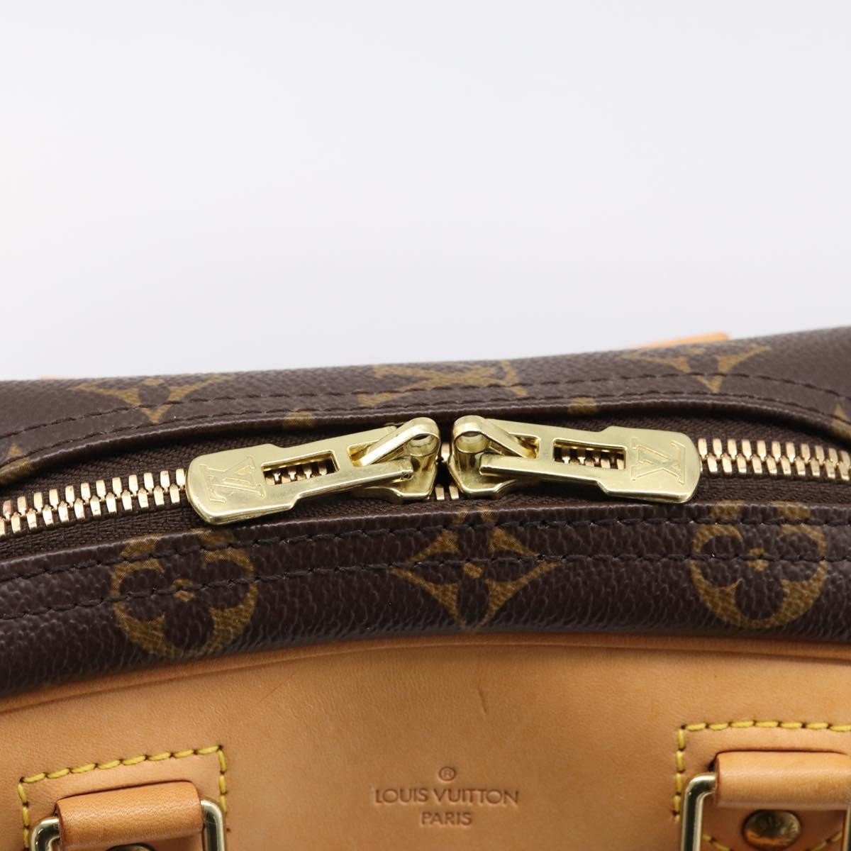 Louis Vuitton Excursion Monogram Canvas Brown Canvas Handbag (Pre-Owned)