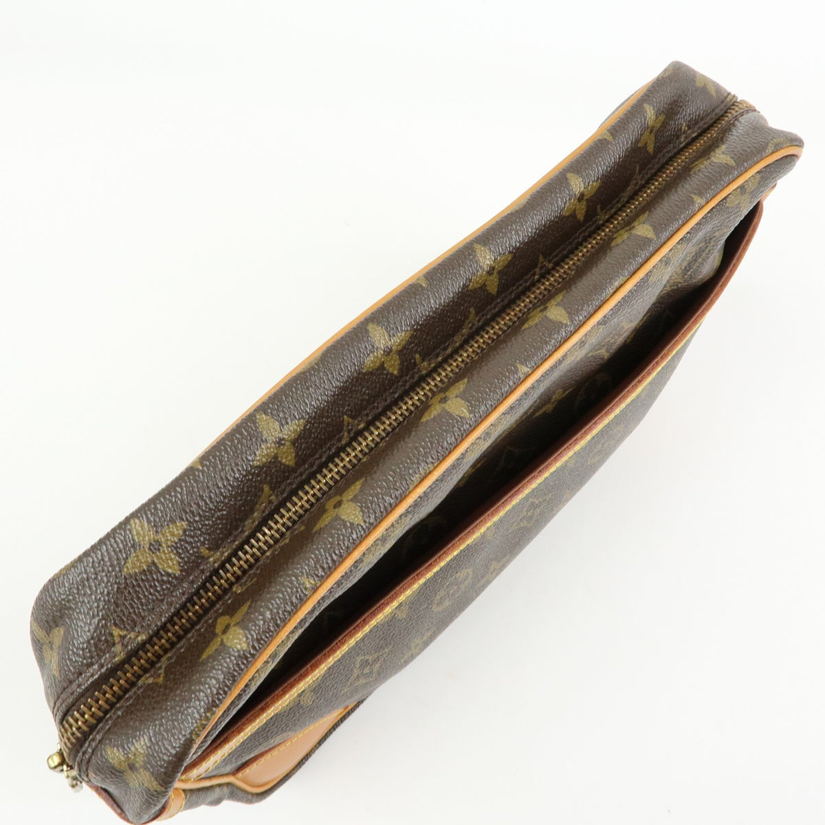 Louis Vuitton Compiegne Cosmetic Monogram Canvas Brown Canvas Toiletry Case Accessory (Pre-Owned)
