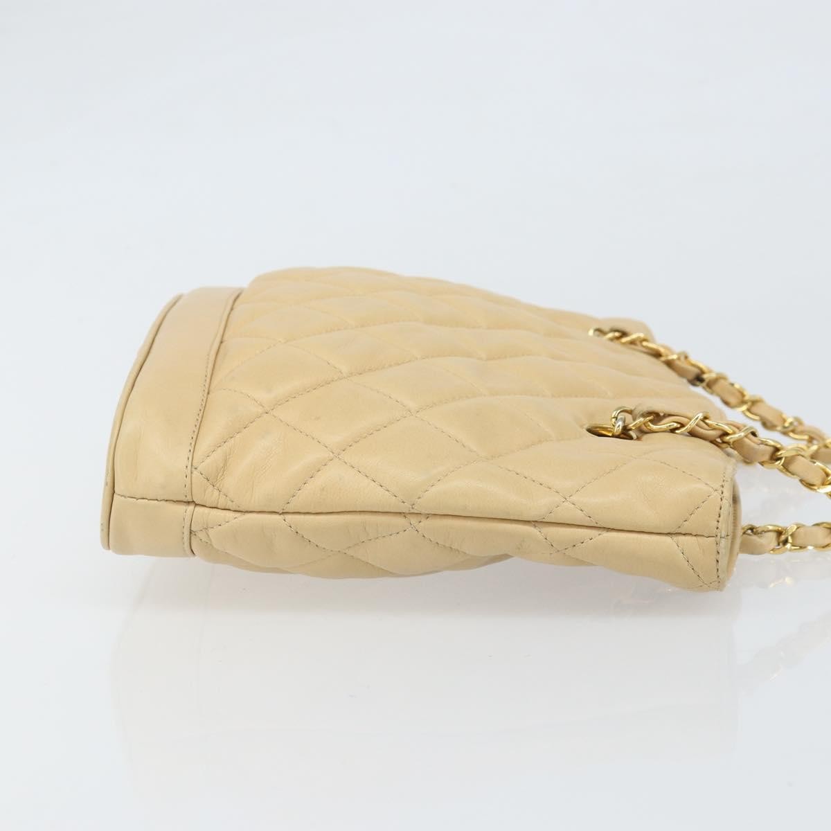 Chanel Vintage Cc Chain Shopper Quilted Leather Beige Leather Shoulder Bag Bag (Pre-Owned)