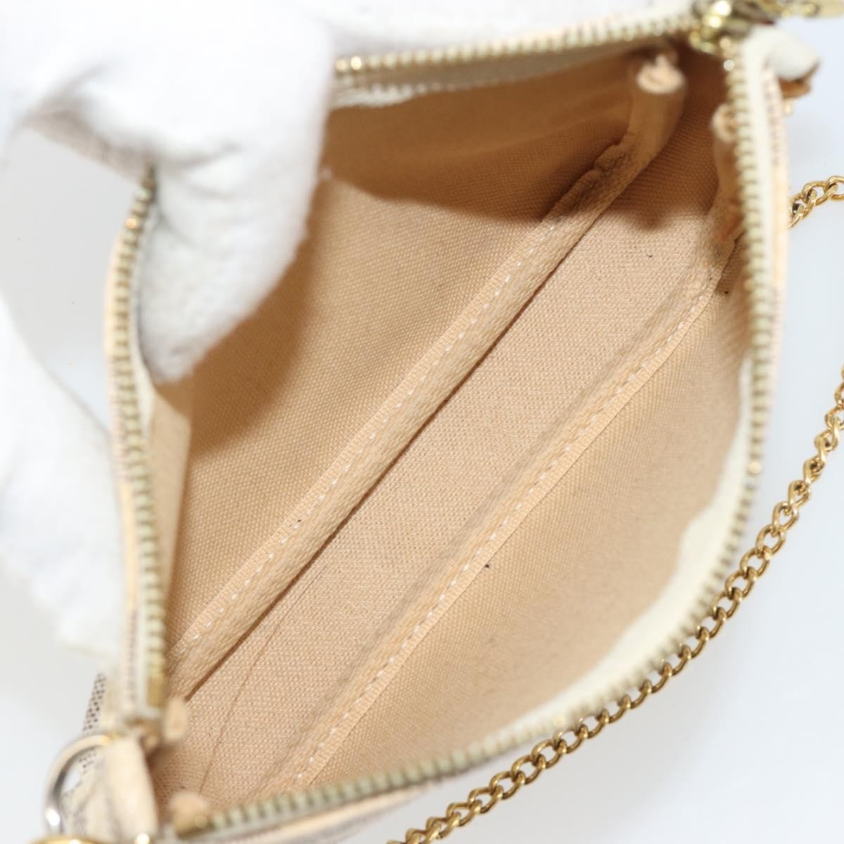 Louis Vuitton Mini Pochette Accessoires Damier Canvas Beige Canvas Clutche & Pouche Bag (Pre-Owned)