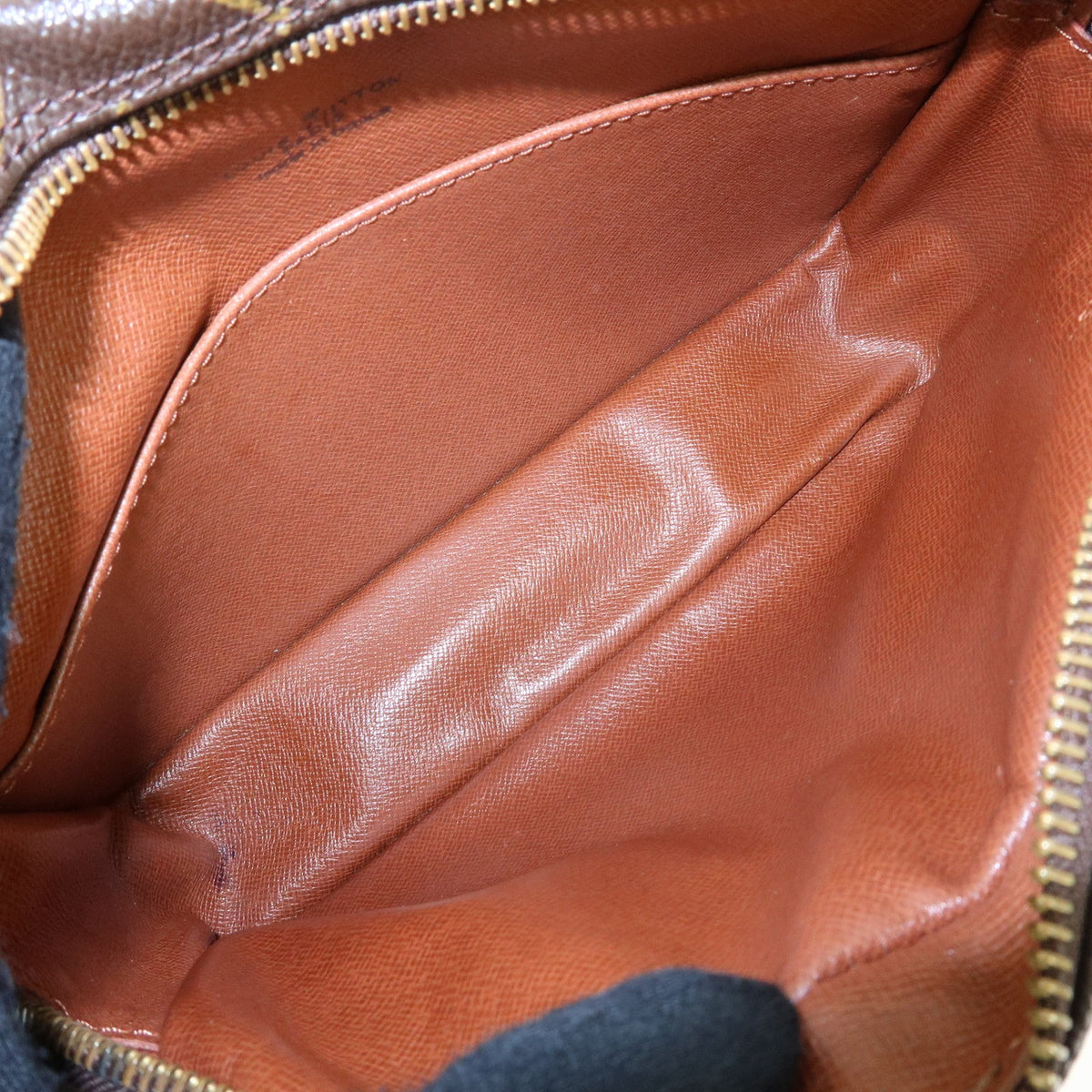 Louis Vuitton Compiegne Cosmetic Monogram Canvas Brown Canvas Toiletry Case Accessory (Pre-Owned)