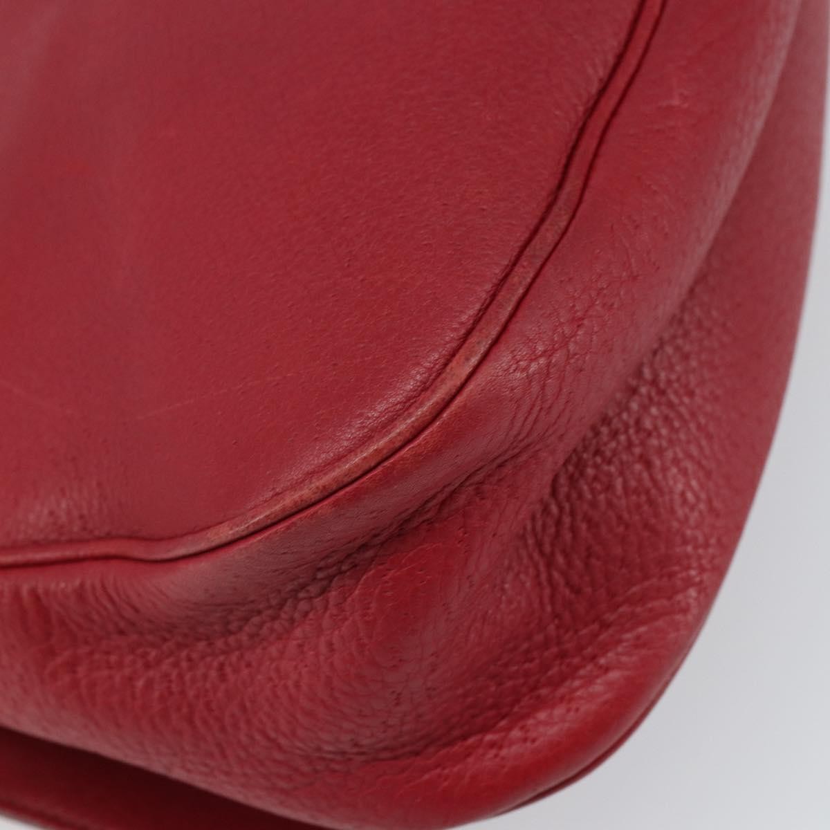 Salvatore Ferragamo Gancini Leather Red Leather Shoulder Bag Bag (Pre-Owned)
