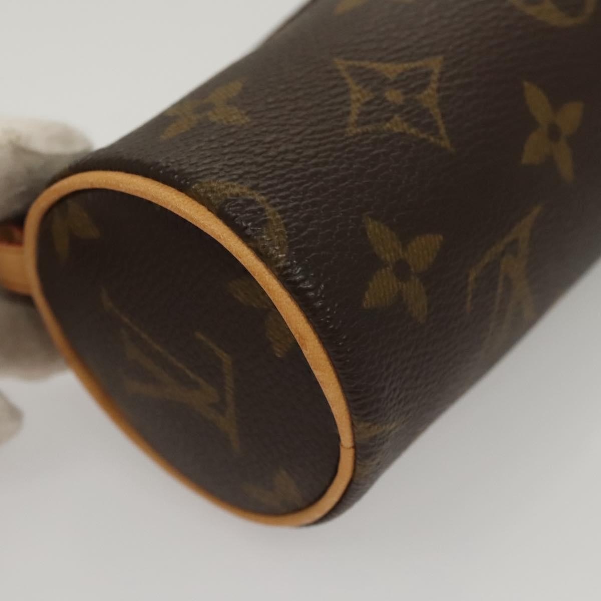 Louis Vuitton Papillon Pochette Monogram Canvas Brown Canvas Bag (Pre-Owned)