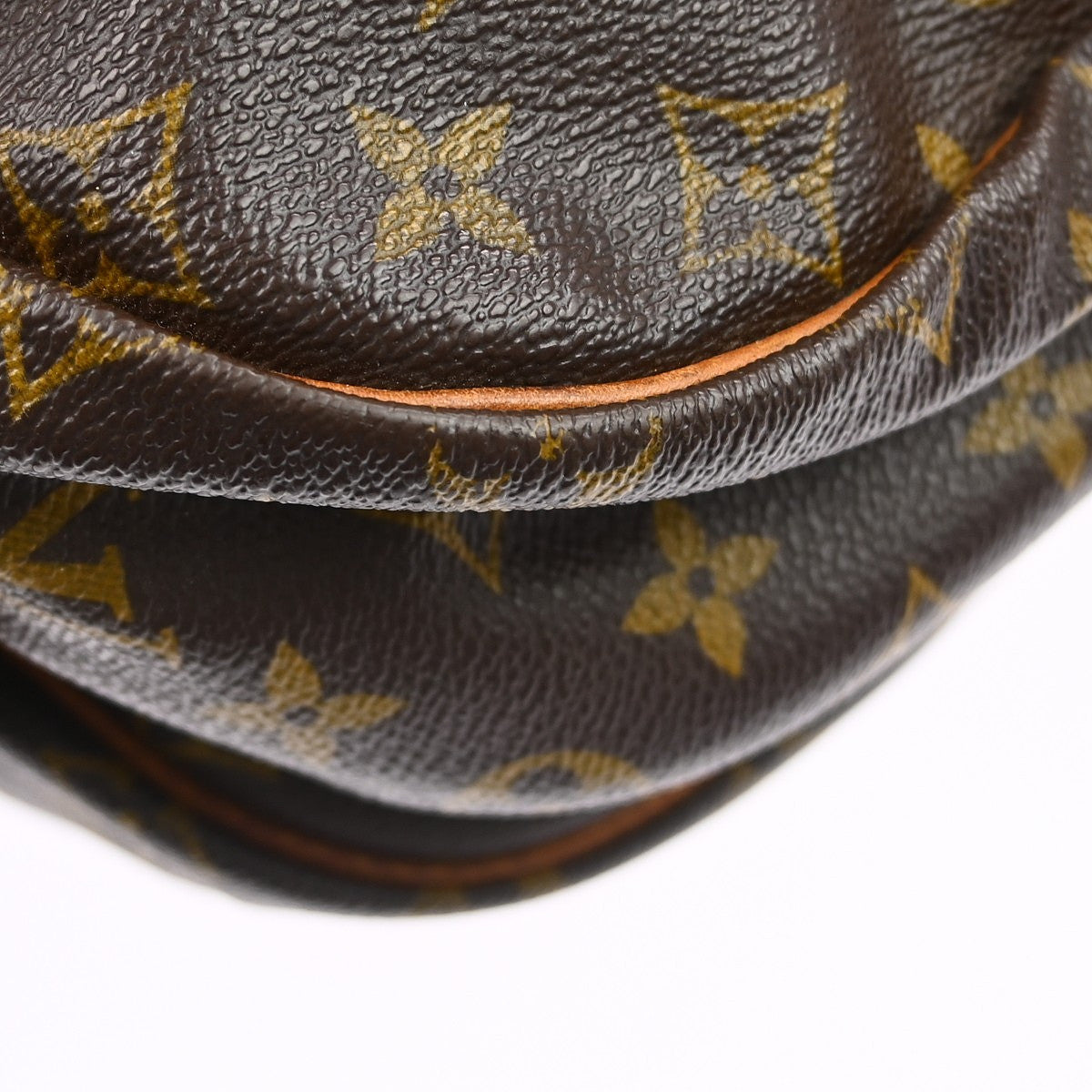 Louis Vuitton Saumur Monogram Brown Canvas Shoulder Bag Bag (Pre-Owned)