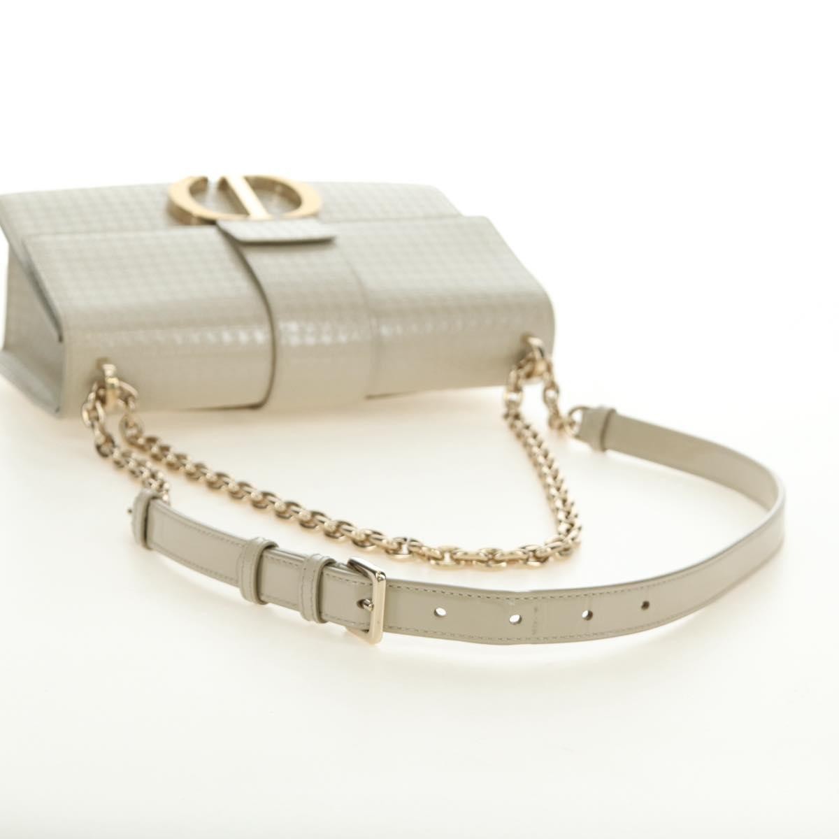 Christian Dior 30 Montaigne Chain Flap Micro Cannage Metallic Calfskin Beige Patent_Leather Shoulder Bag Bag (Pre-Owned)