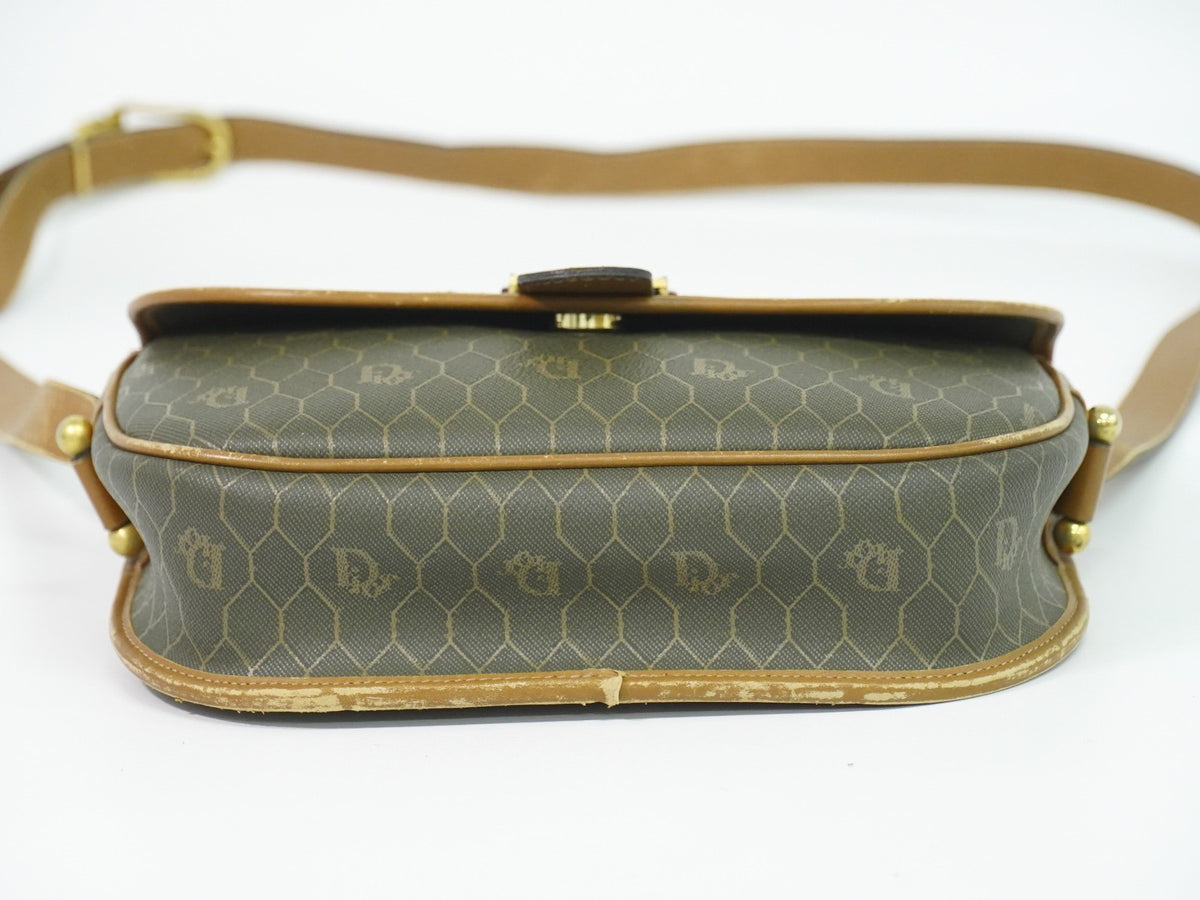 Christian Dior Vintage Honeycomb Canvas Brown Canvas Shoulder Bag Bag (Pre-Owned)