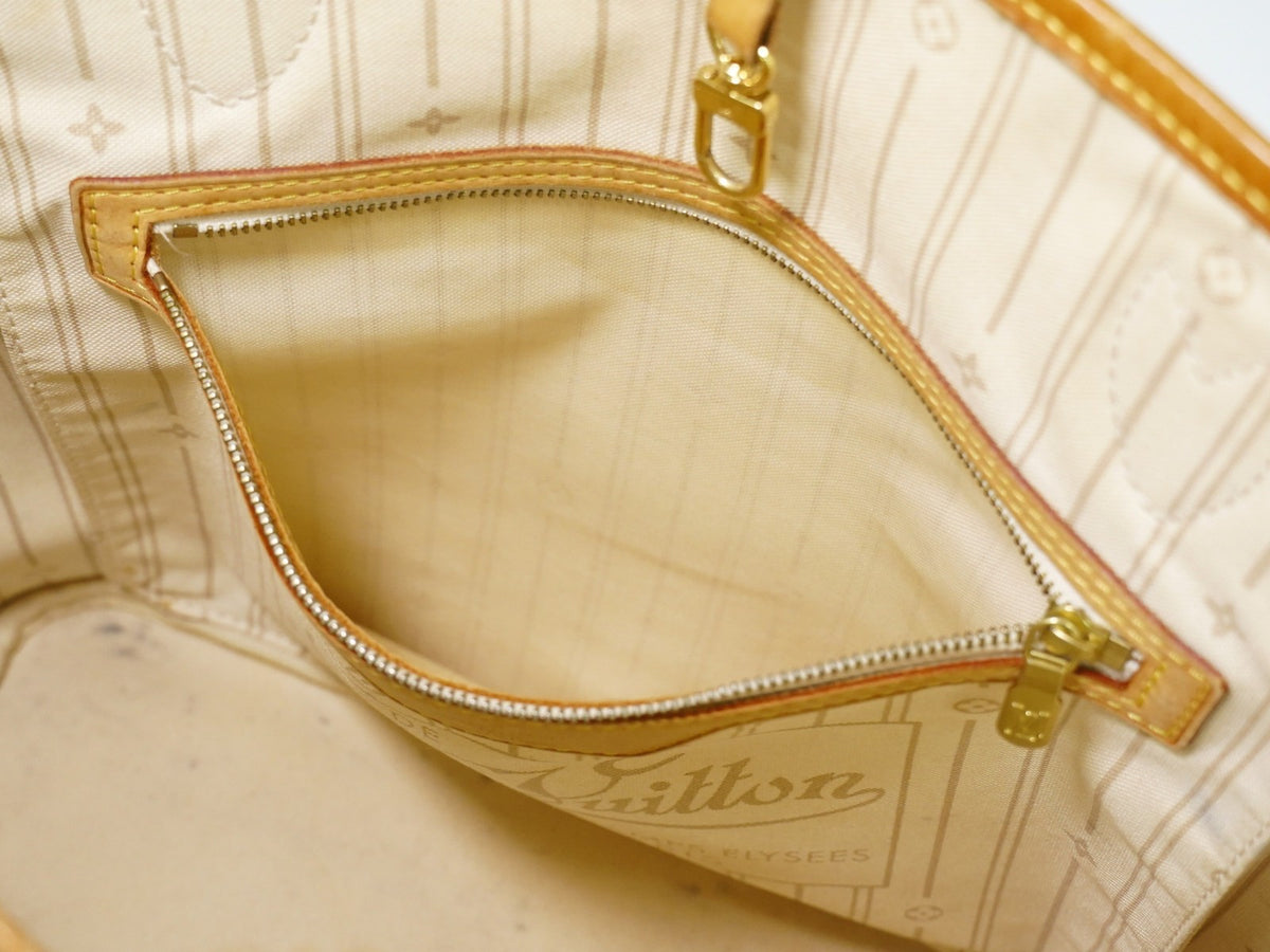 Louis Vuitton Neverfull Damier White Canvas Tote Bag Bag (Pre-Owned)