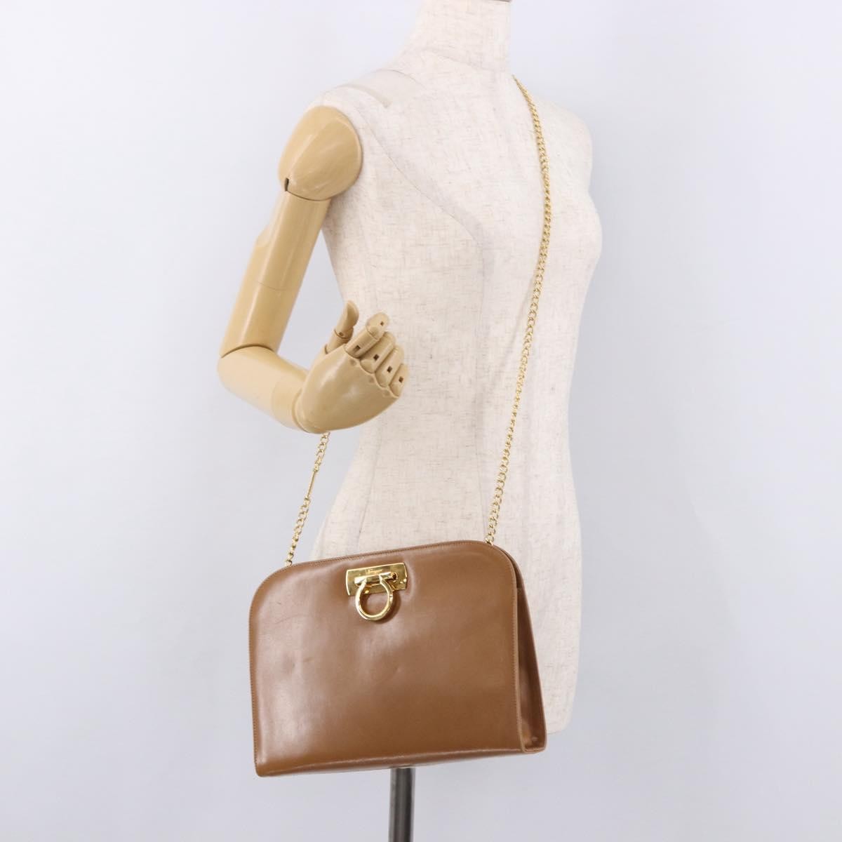 Salvatore Ferragamo Vintage Gancini Chain Leather Brown Leather Shoulder Bag Bag (Pre-Owned)