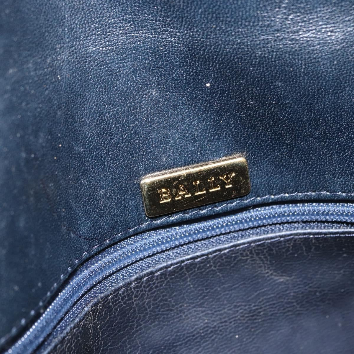Bally Vintage Chain Quilted Leather Navy Leather Shoulder Bag Bag (Pre-Owned)