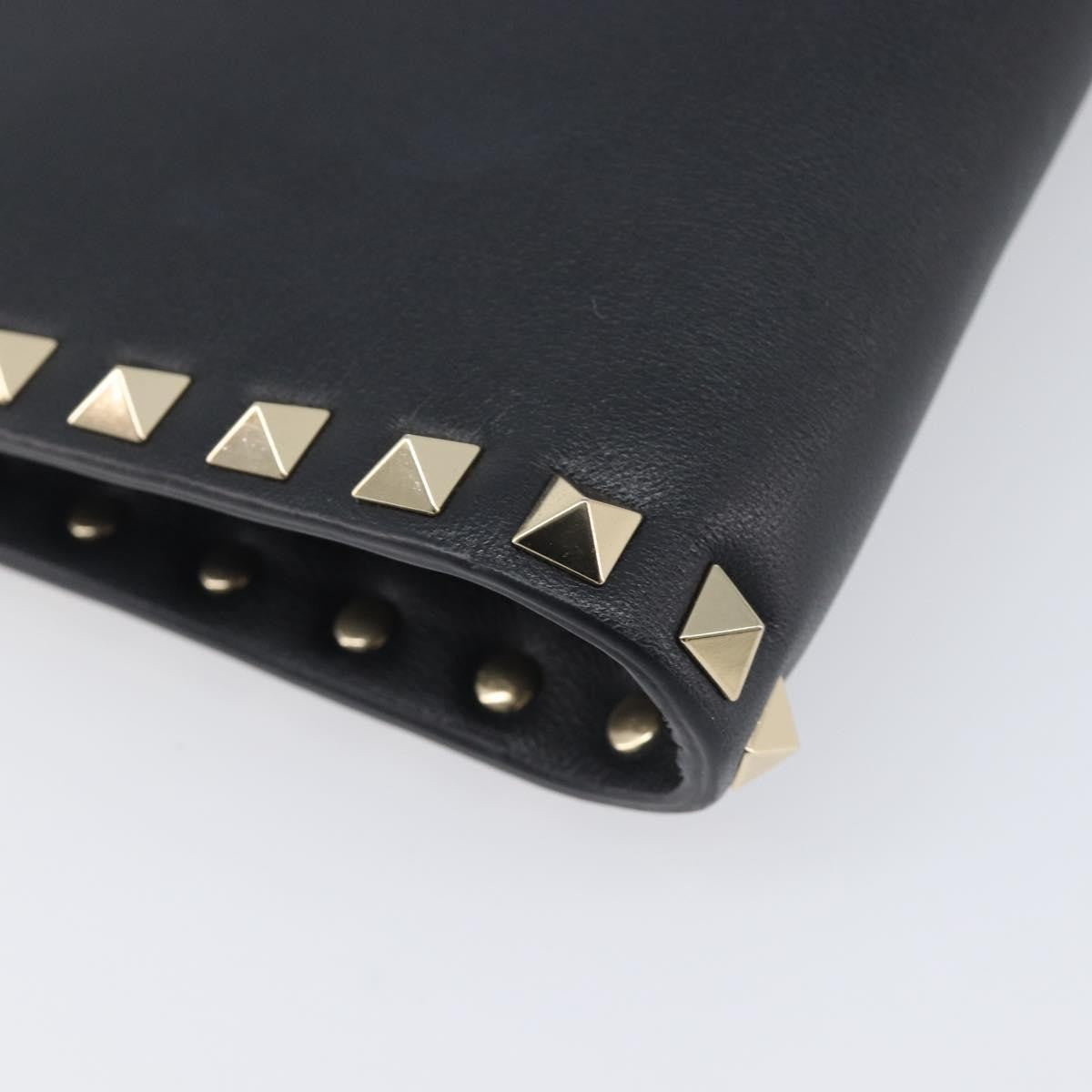 Valentino Garavani Rockstud Flat Wristlet Leather Black Leather Clutche & Pouche Bag (Pre-Owned)