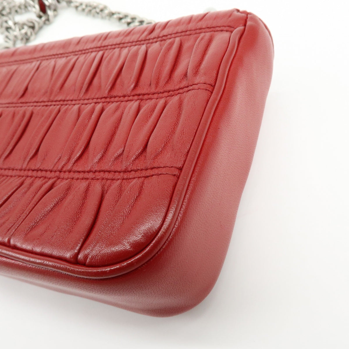 Prada Chain Flap Nappa Gaufre Red Leather Shoulder Bag Bag (Pre-Owned)