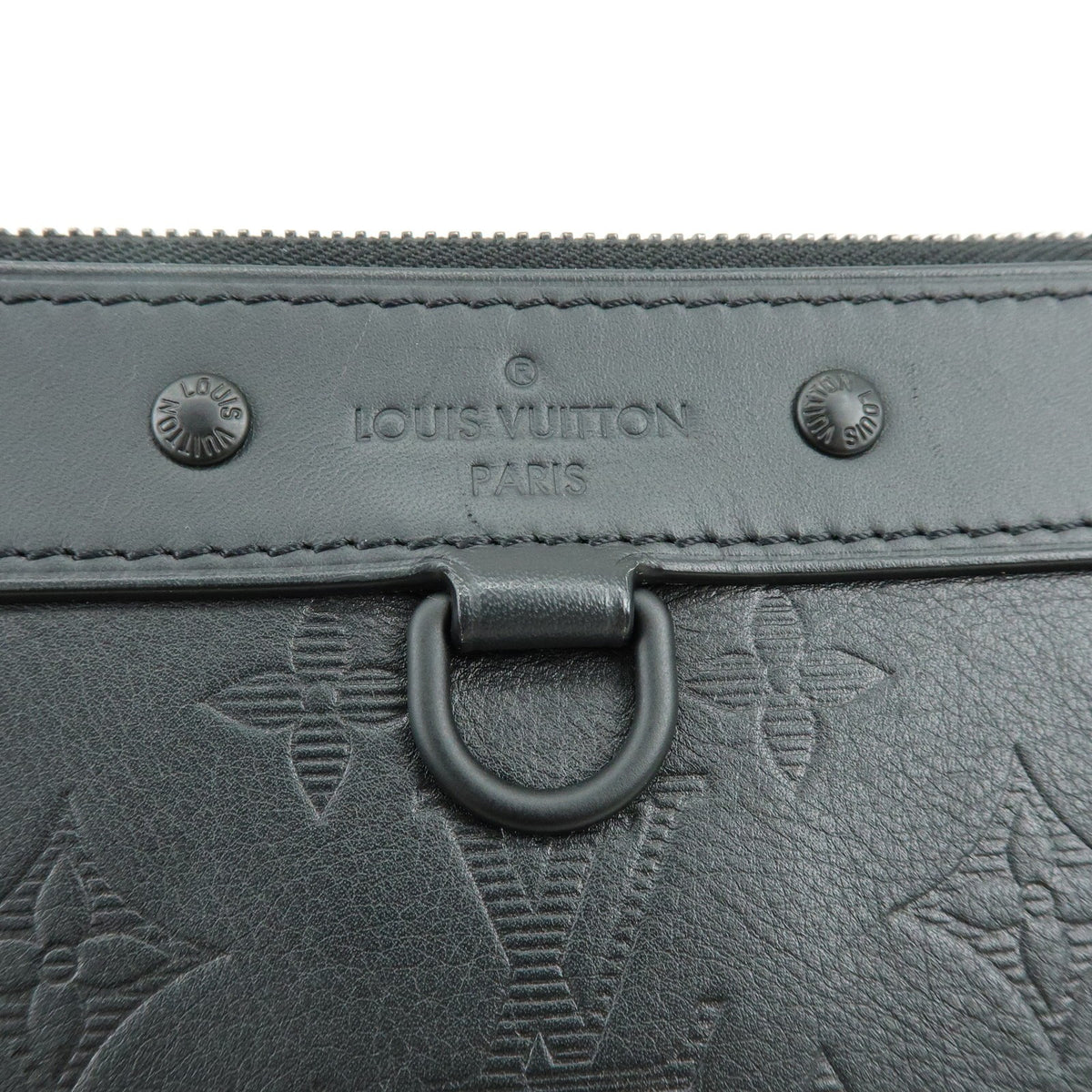Louis Vuitton Discovery Pochette Monogram Shadow Leather Black Leather Clutche & Pouche Bag (Pre-Owned)