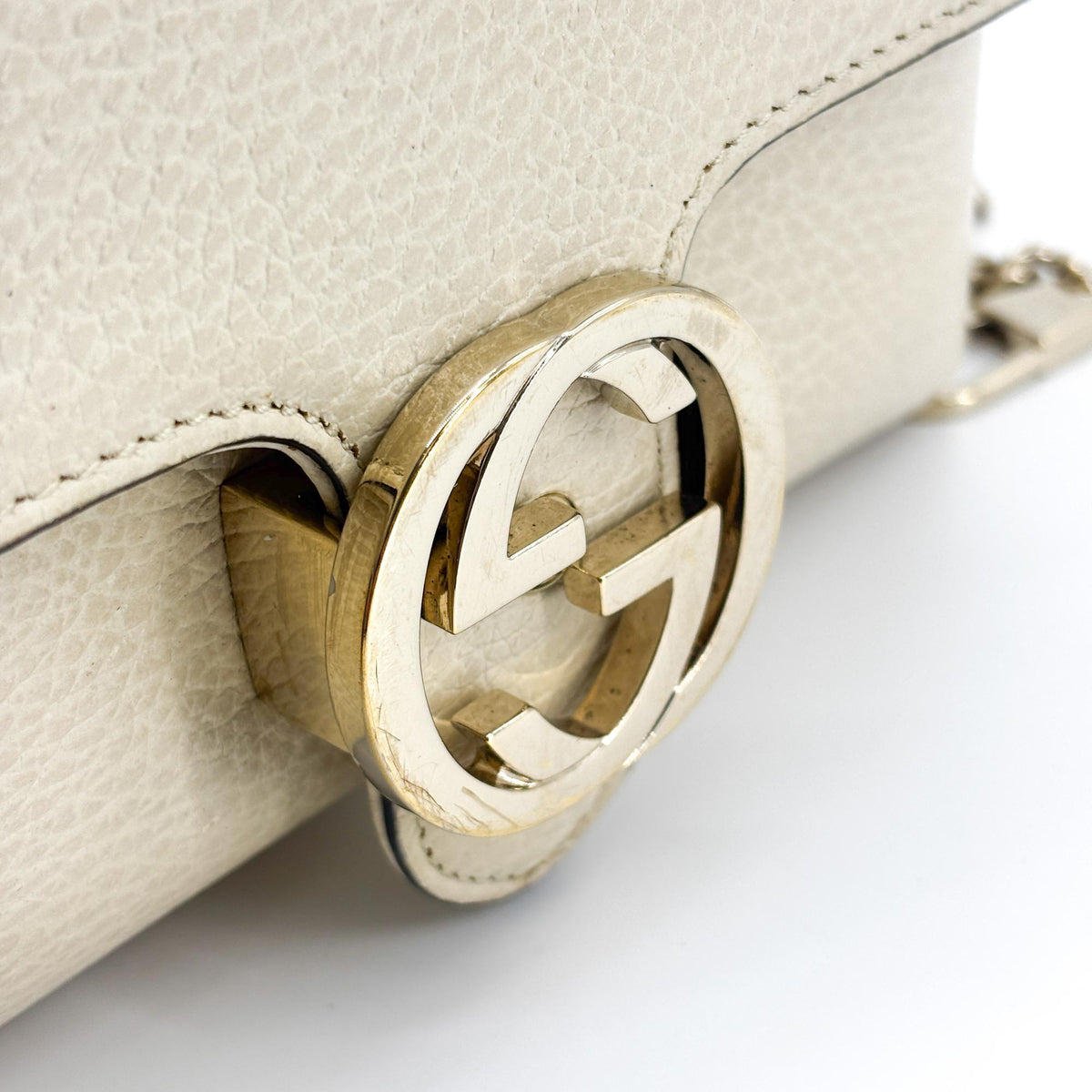 Gucci Interlocking Leather Beige Leather Shoulder Bag Bag (Pre-Owned)